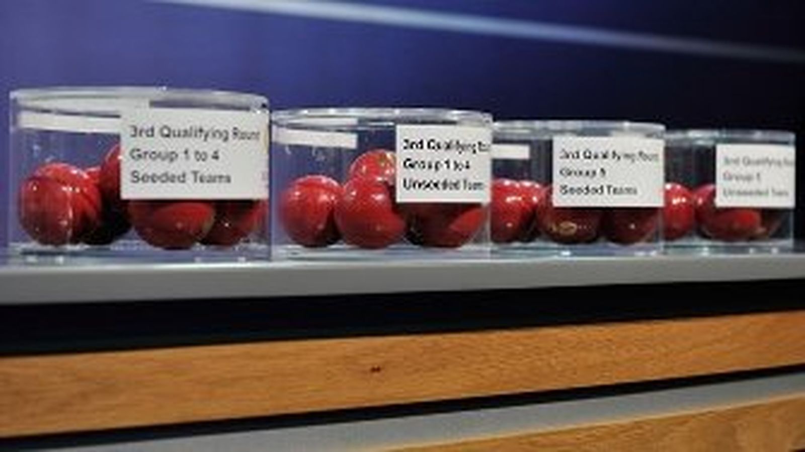 Entre Montenegro y Eslovaquia