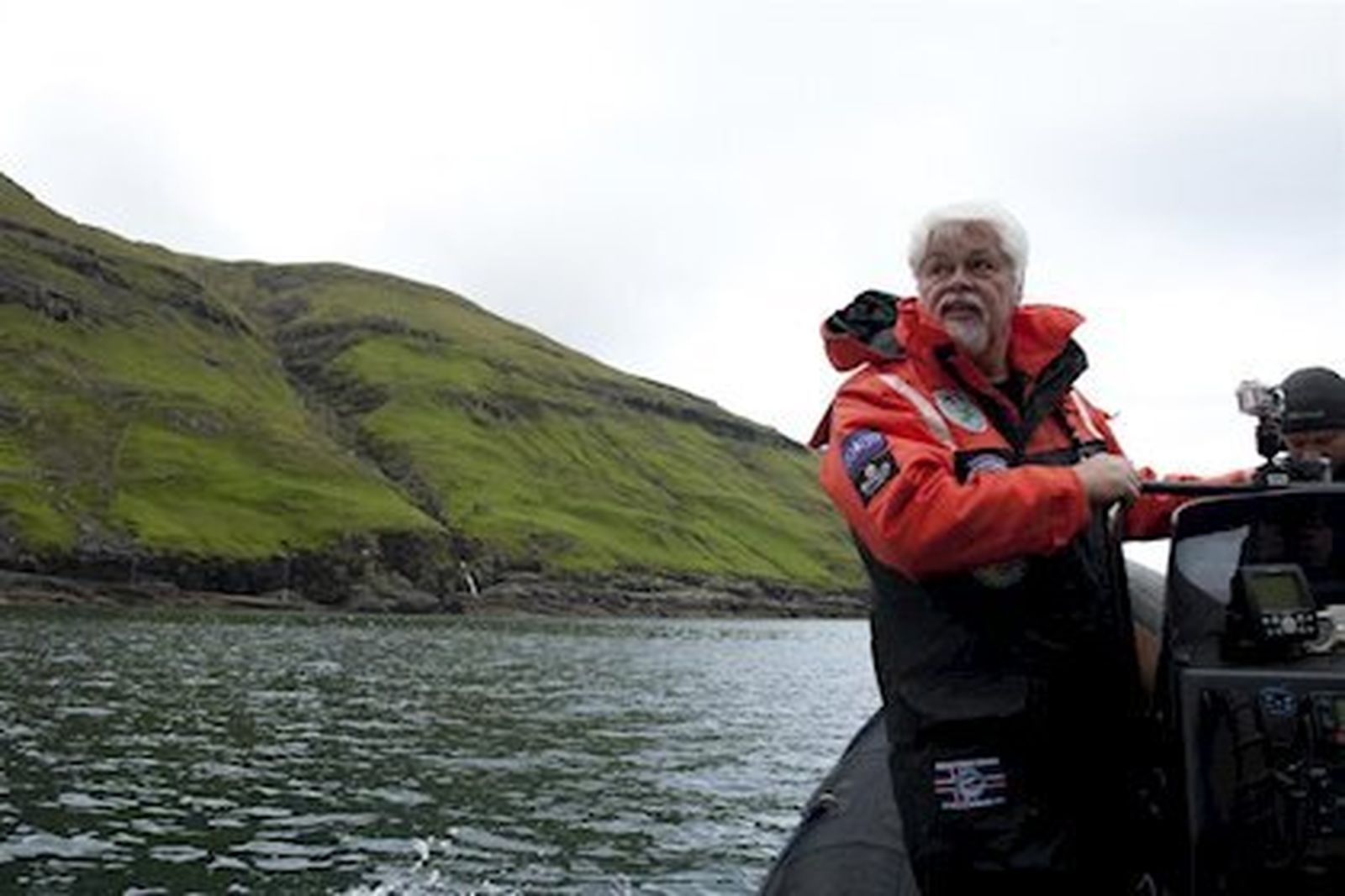 El oceanógrafo Paul Watson