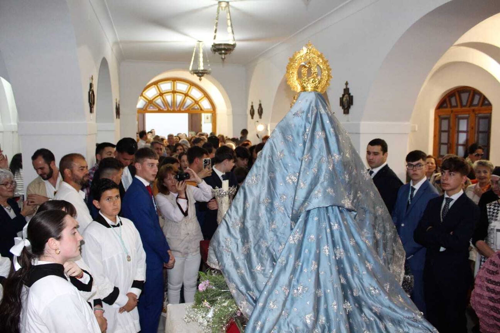 Imágenes del traslado de la Virgen de los Santos al Beaterio de Jesús, María y José