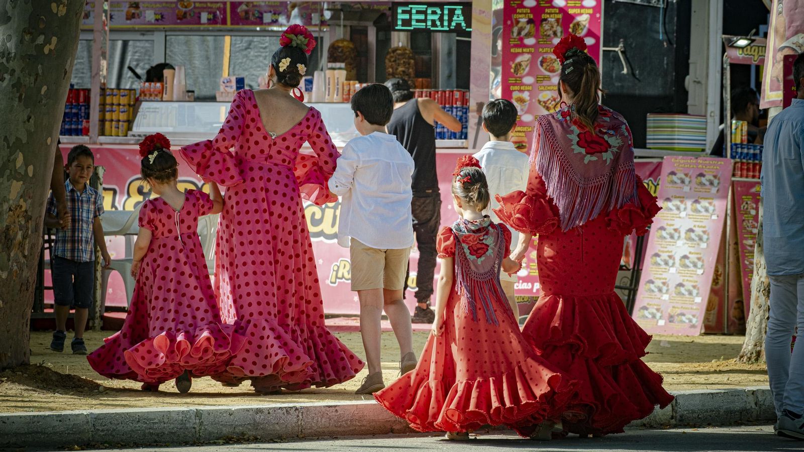 Las imágenes del sábado de feria de El Puerto 2025