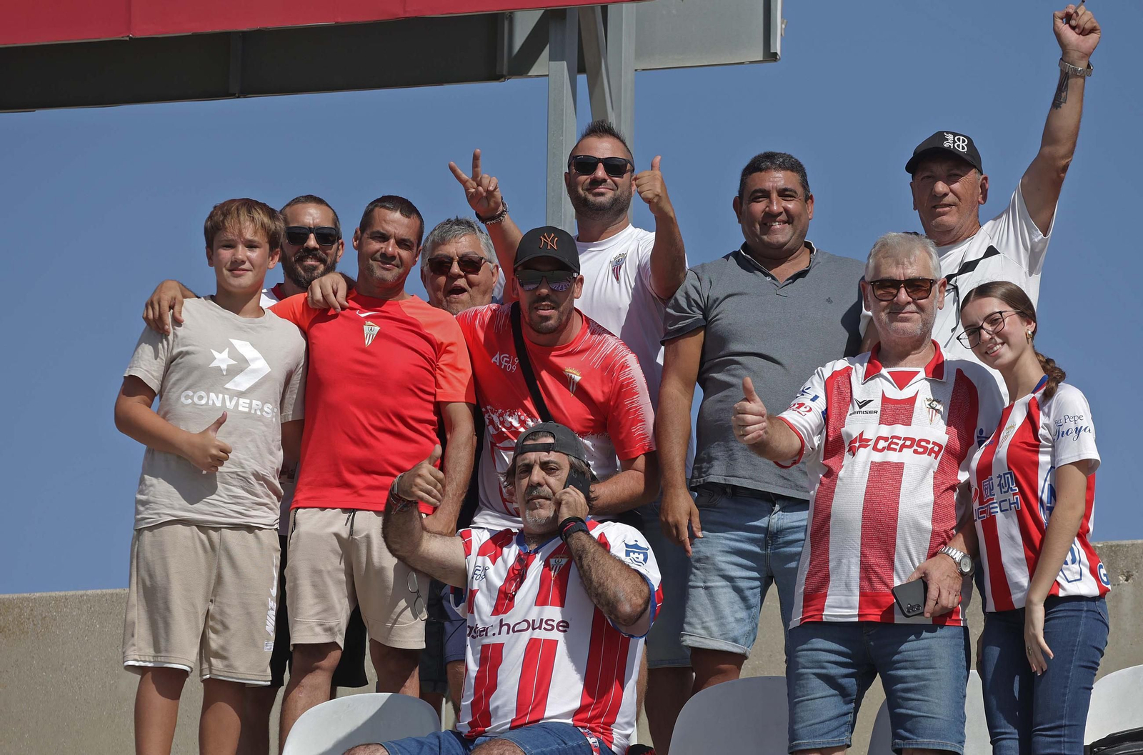 Búscate en el Nuevo Mirador durante el Algeciras CF - Marbella FC