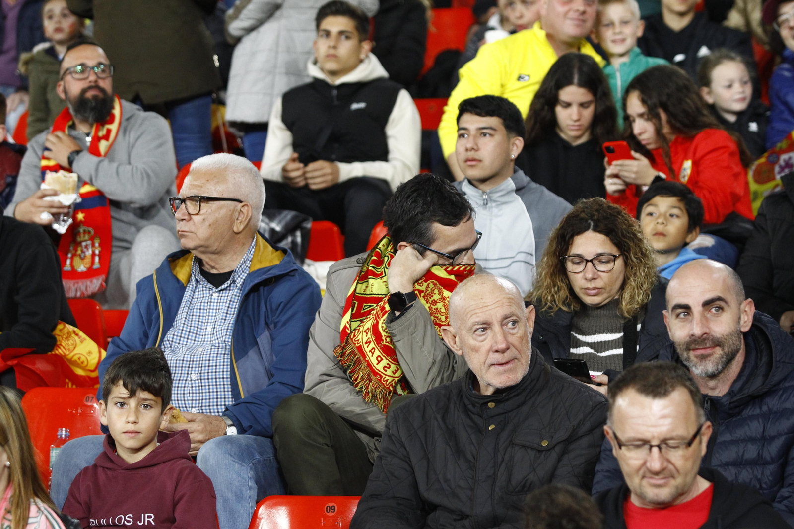 Imágenes del partido de fútbol amistoso entre las selecciones de España y Suiza Sub 21, disputado en Almería