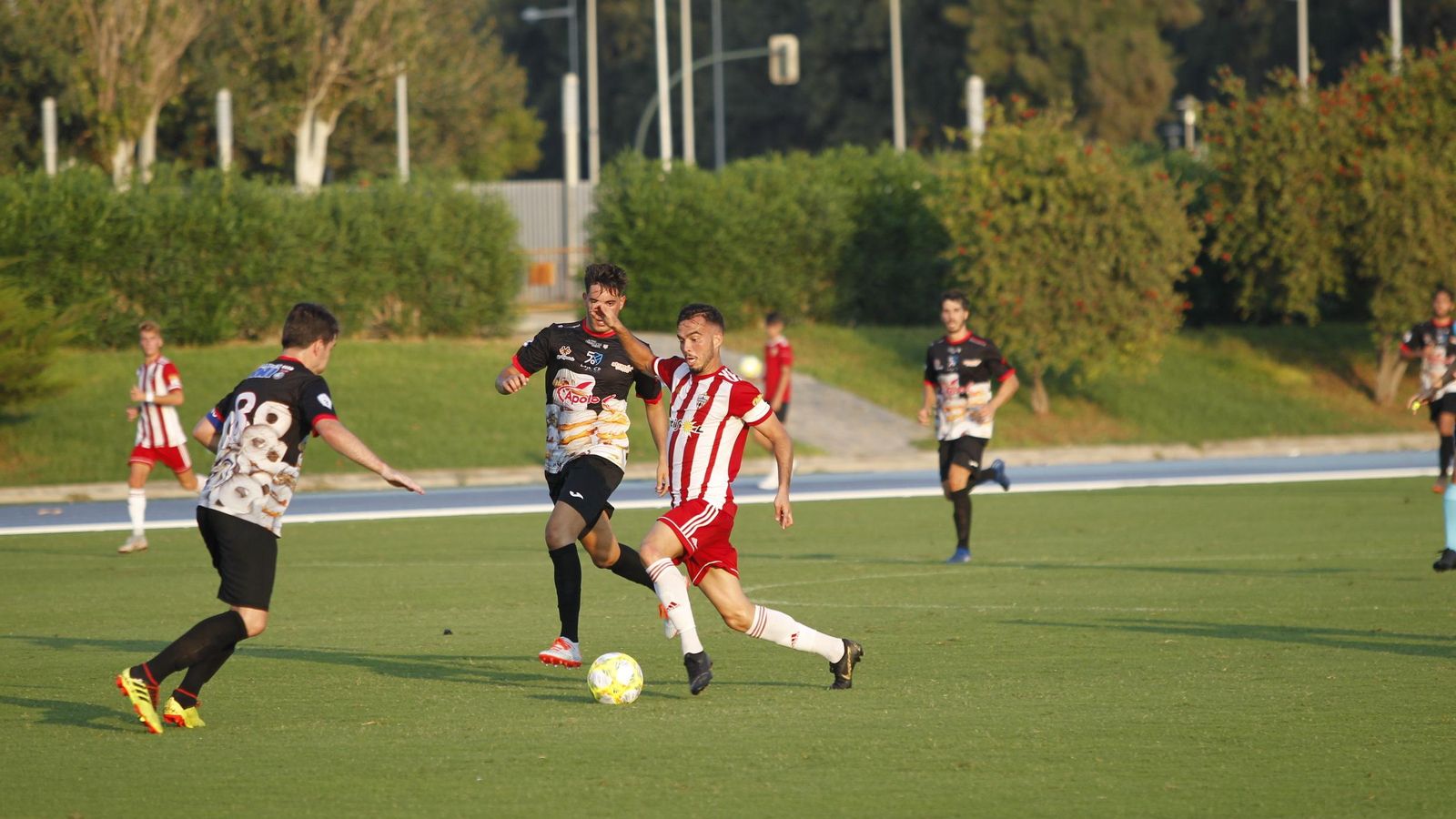 Imagen del encuentro del Loja ante el filial del Almería