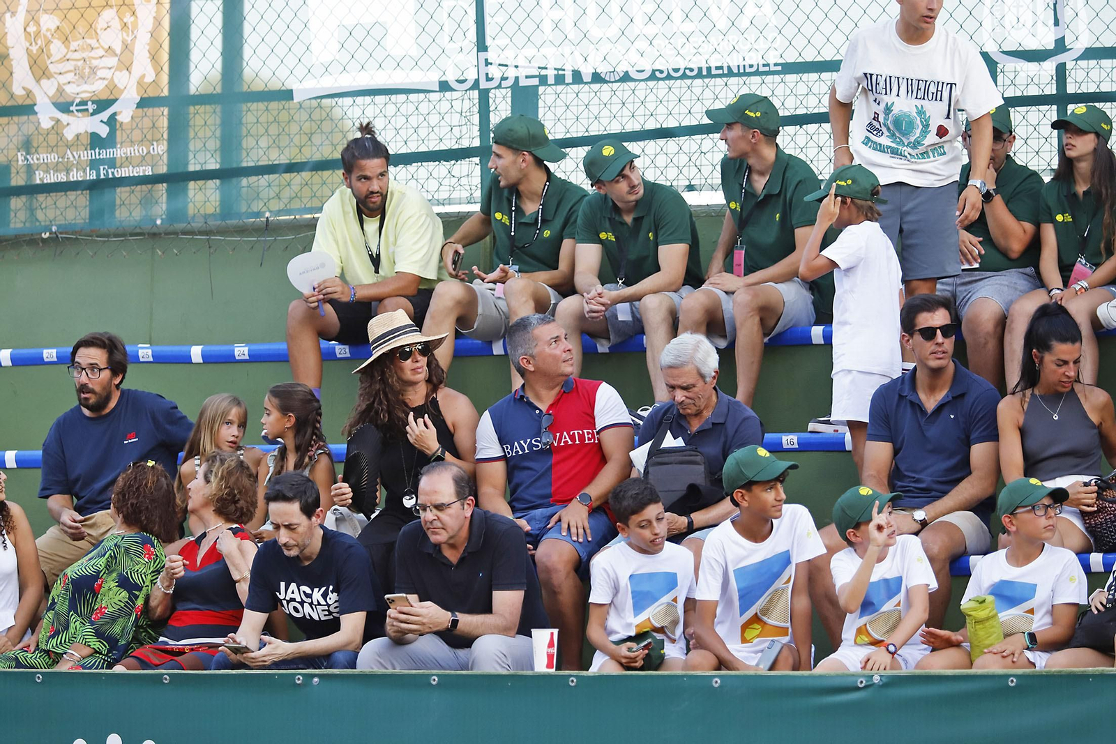 Imágenes del ambiente en la final femenina de la Copa del Rey de tenis de Huelva