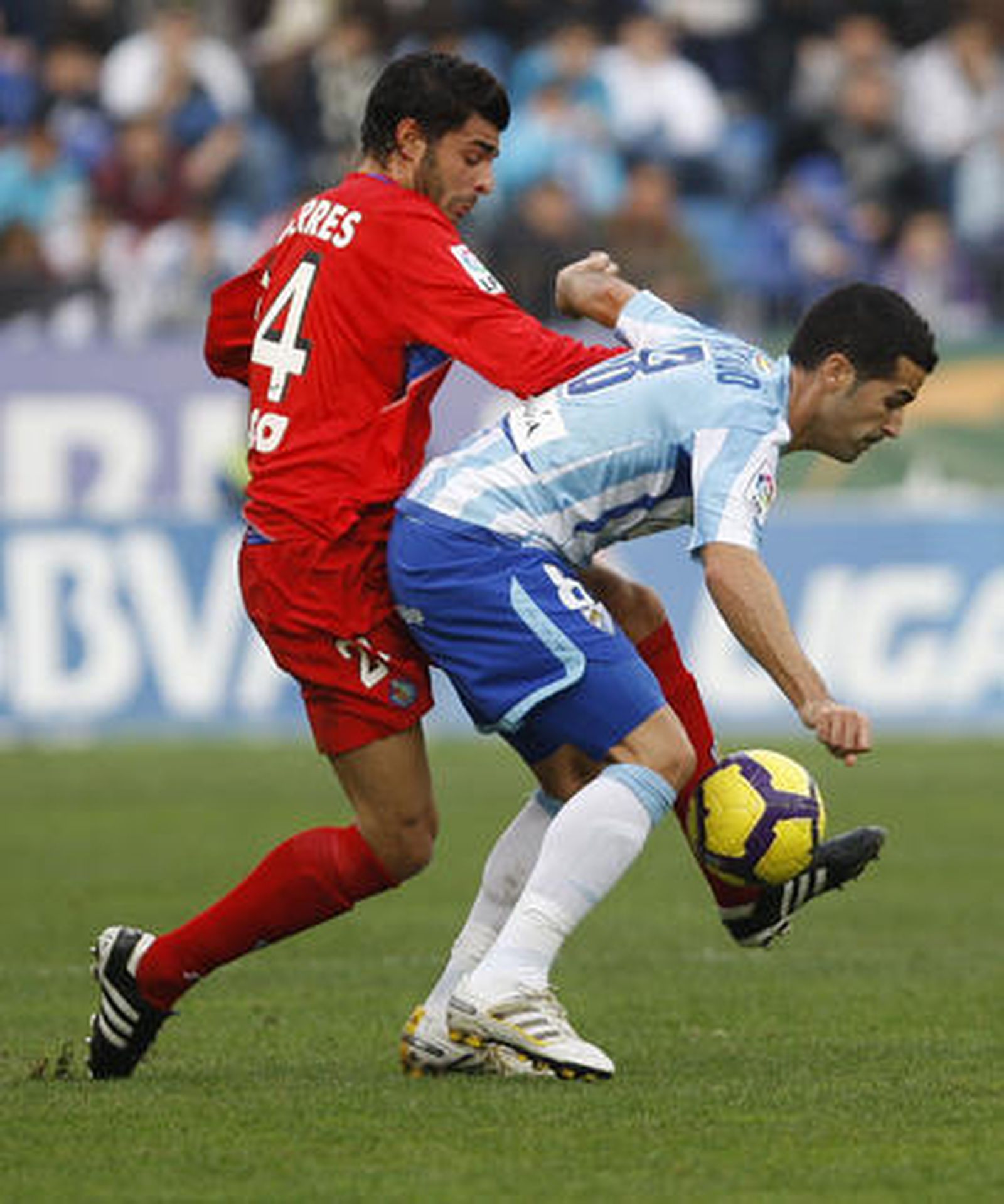 El Málaga respira tras su victoria en Liga ante el Getafe. / Sergio Camacho