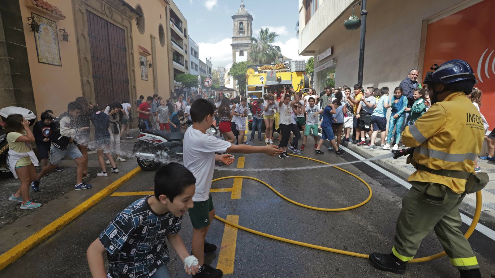 La mejores fotos de la III Feria de Muestras del Parque Natural de Los Alcornocales en Algeciras.