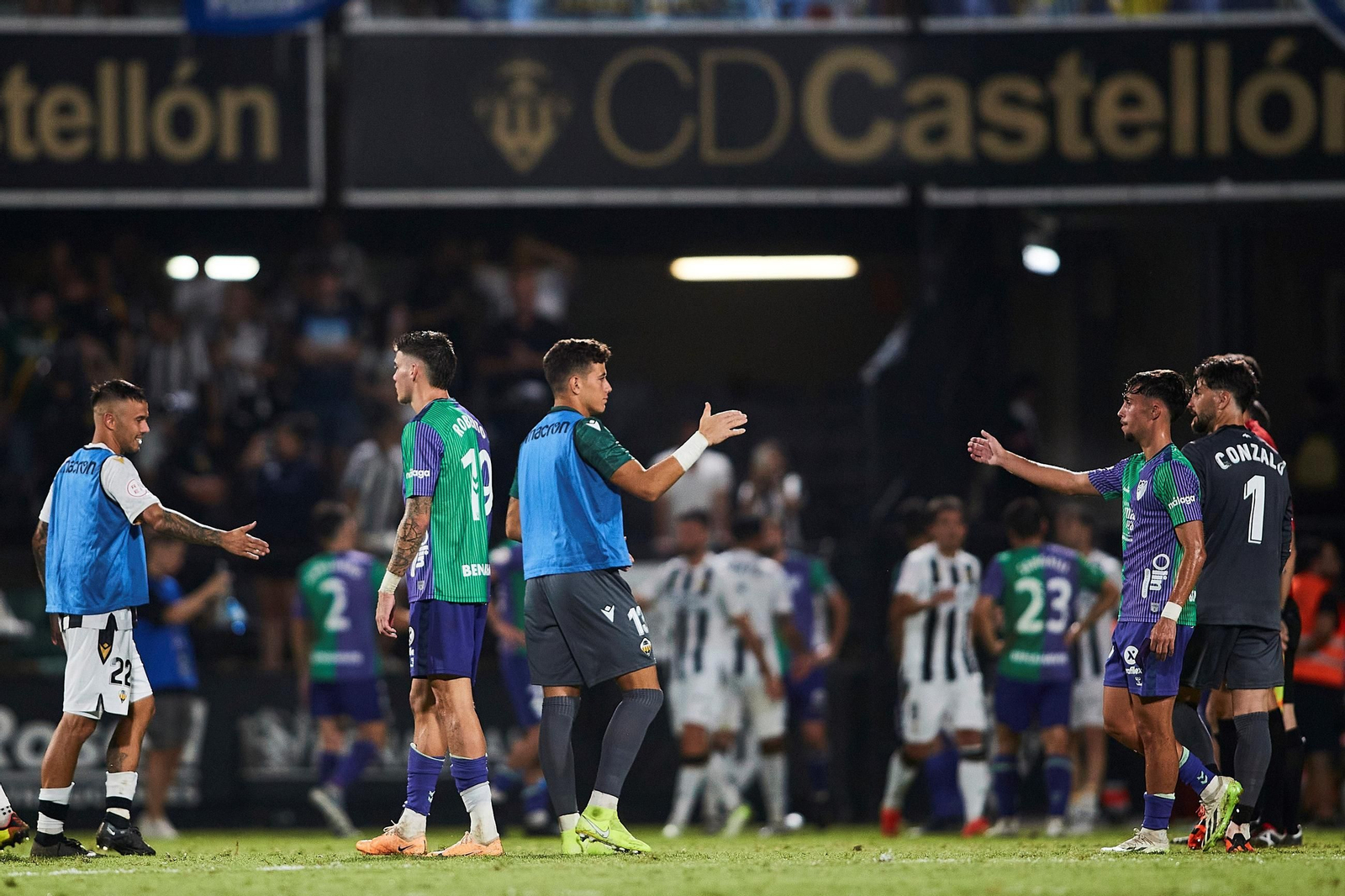 Roberto, su paso por el Málaga CF en fotos