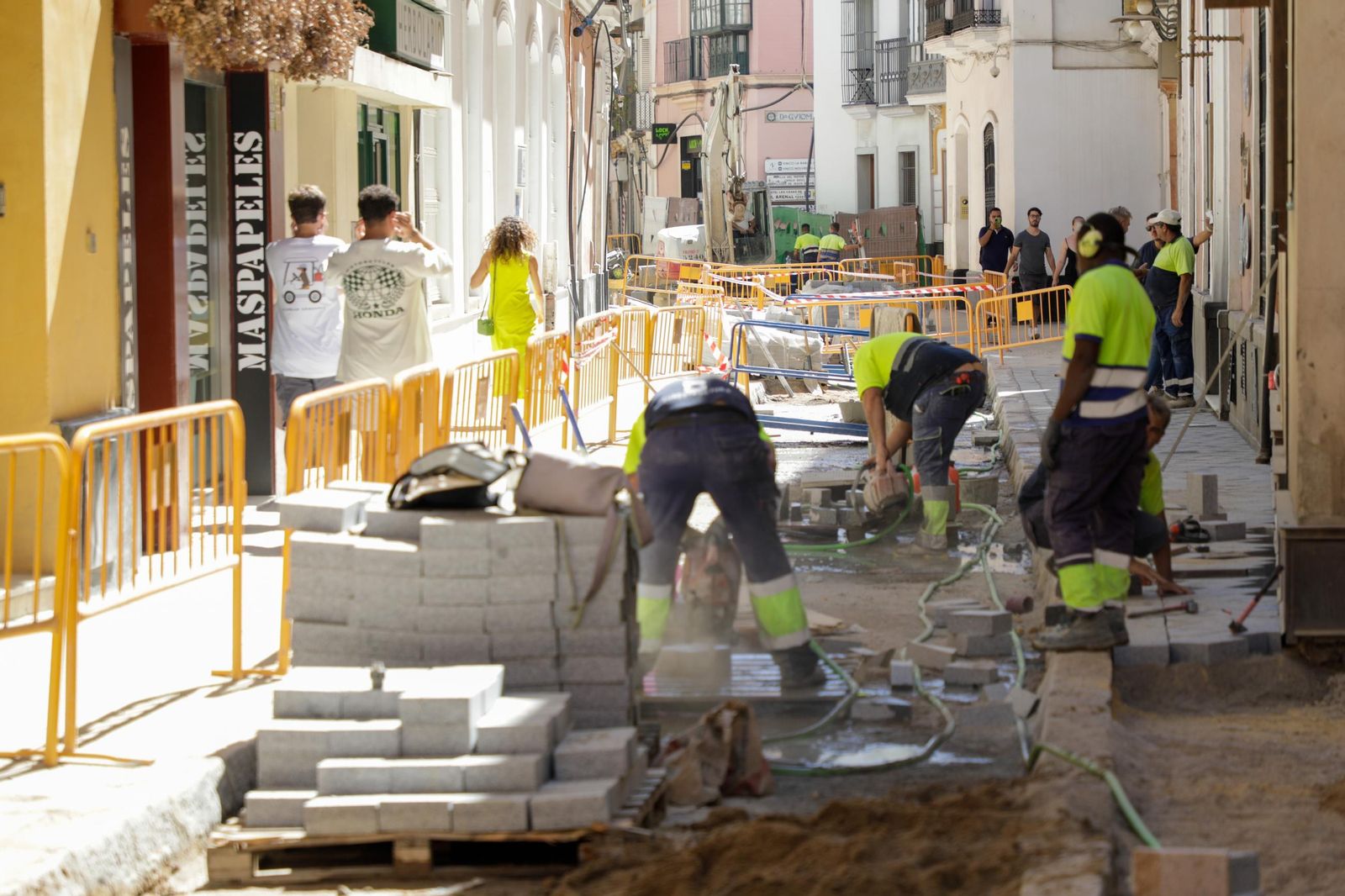 Las fotos de las obras en la calle Zaragoza de Sevilla
