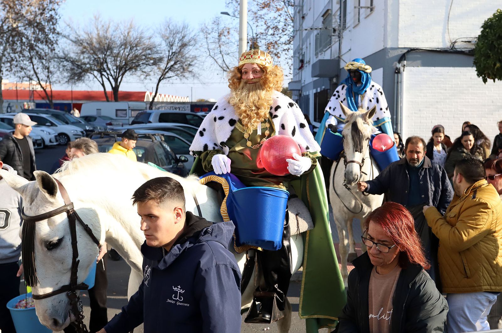 Imágenes de los Reyes Magos en la barriada de la Hispanidad