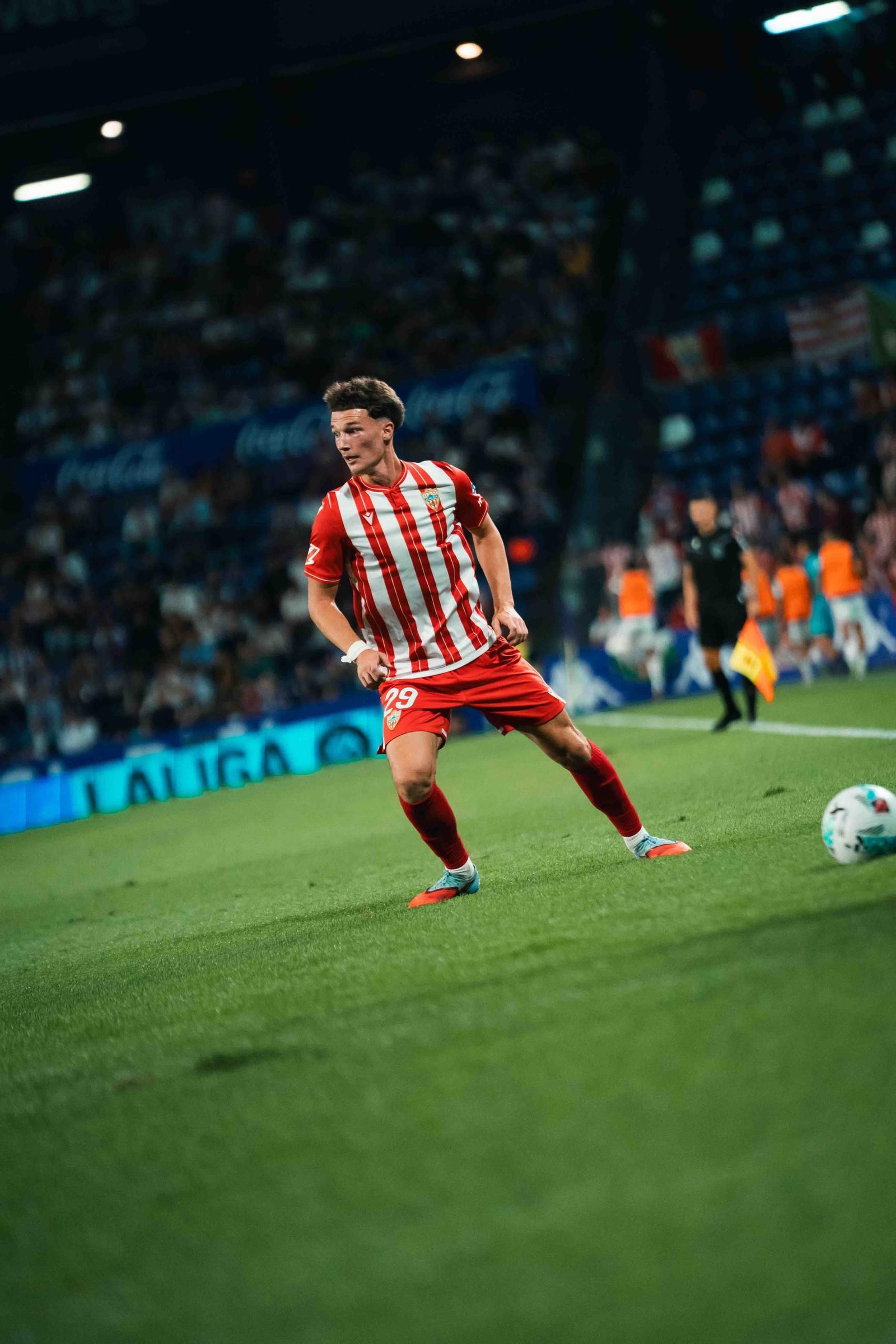 Dzodic disfrutó de su primera titularidad como rojiblanco en Valladolid