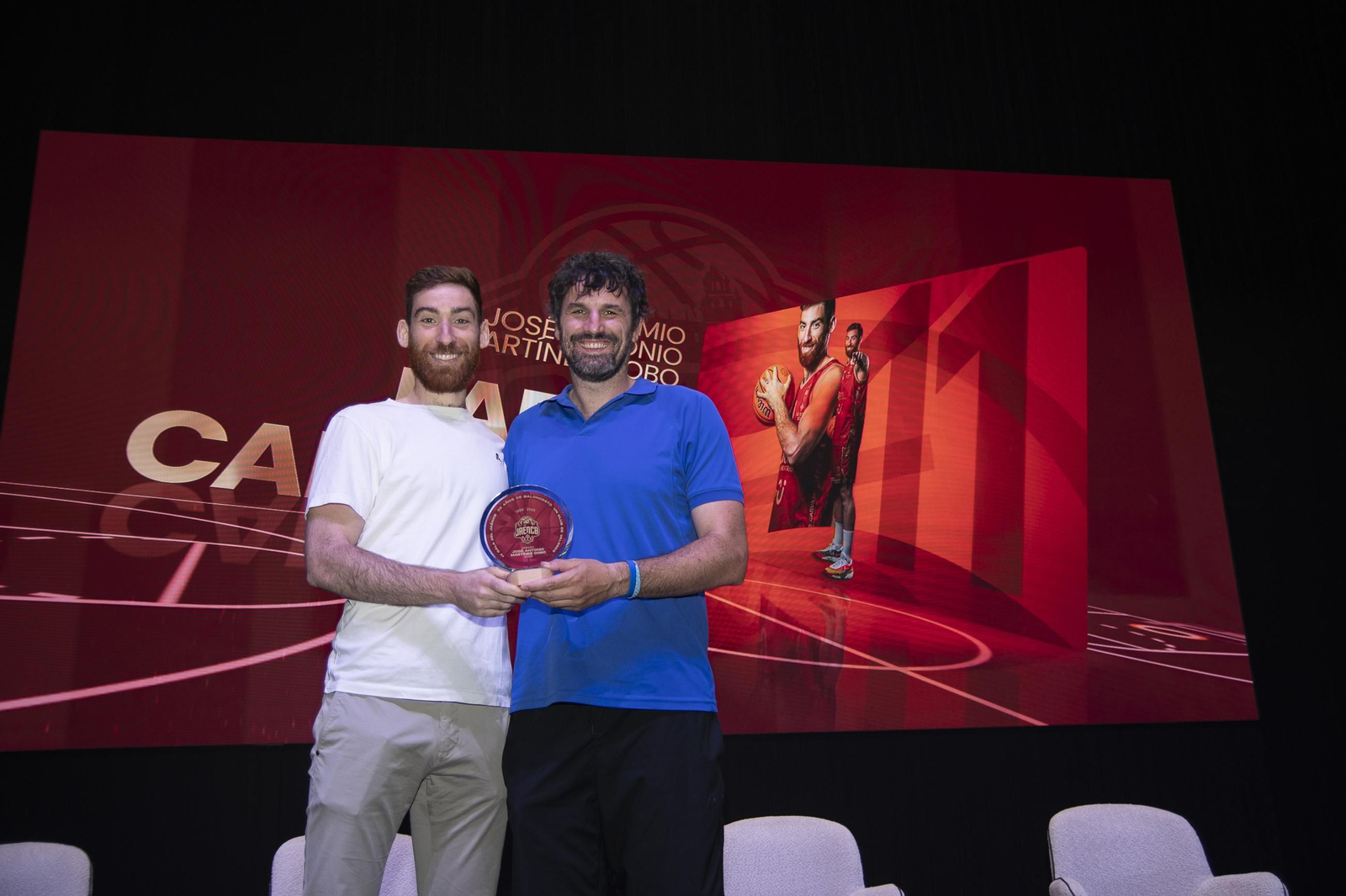Valores y emoción en la IV Gala de Fomento del Baloncesto del Jaén CB, en imágenes