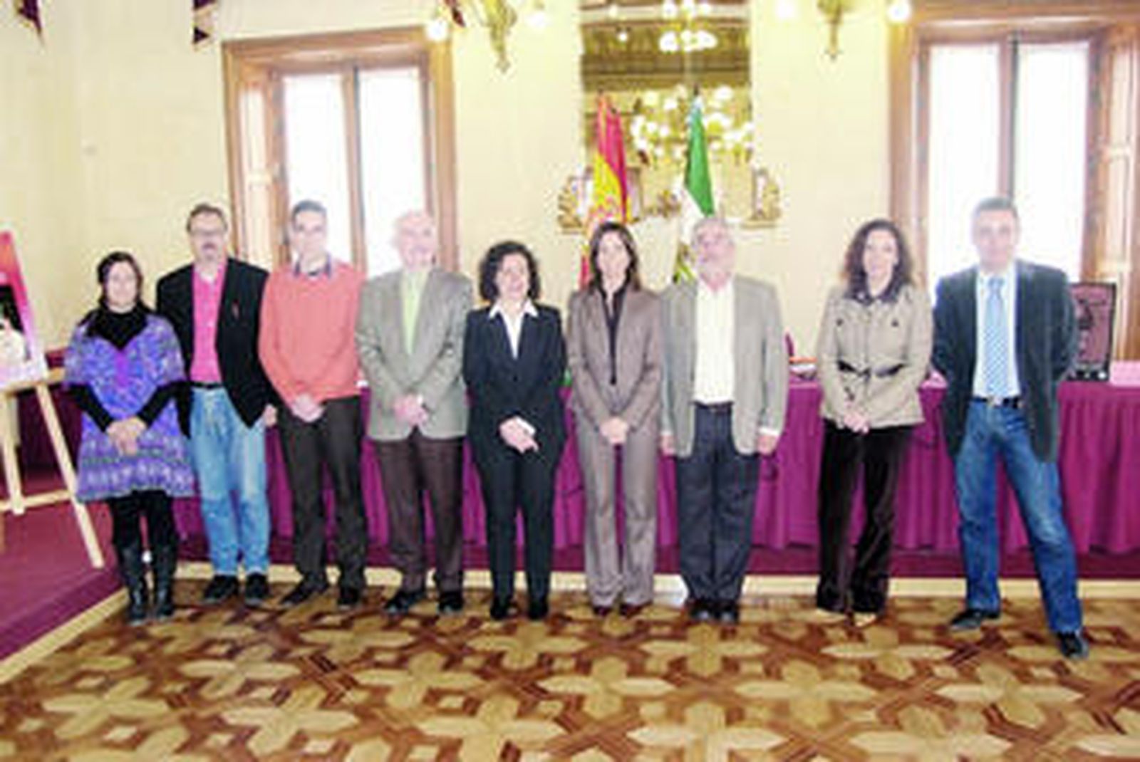Yolanda Callejón con Antonio Serrano y otras autoridades en la presentación de las Jornadas.