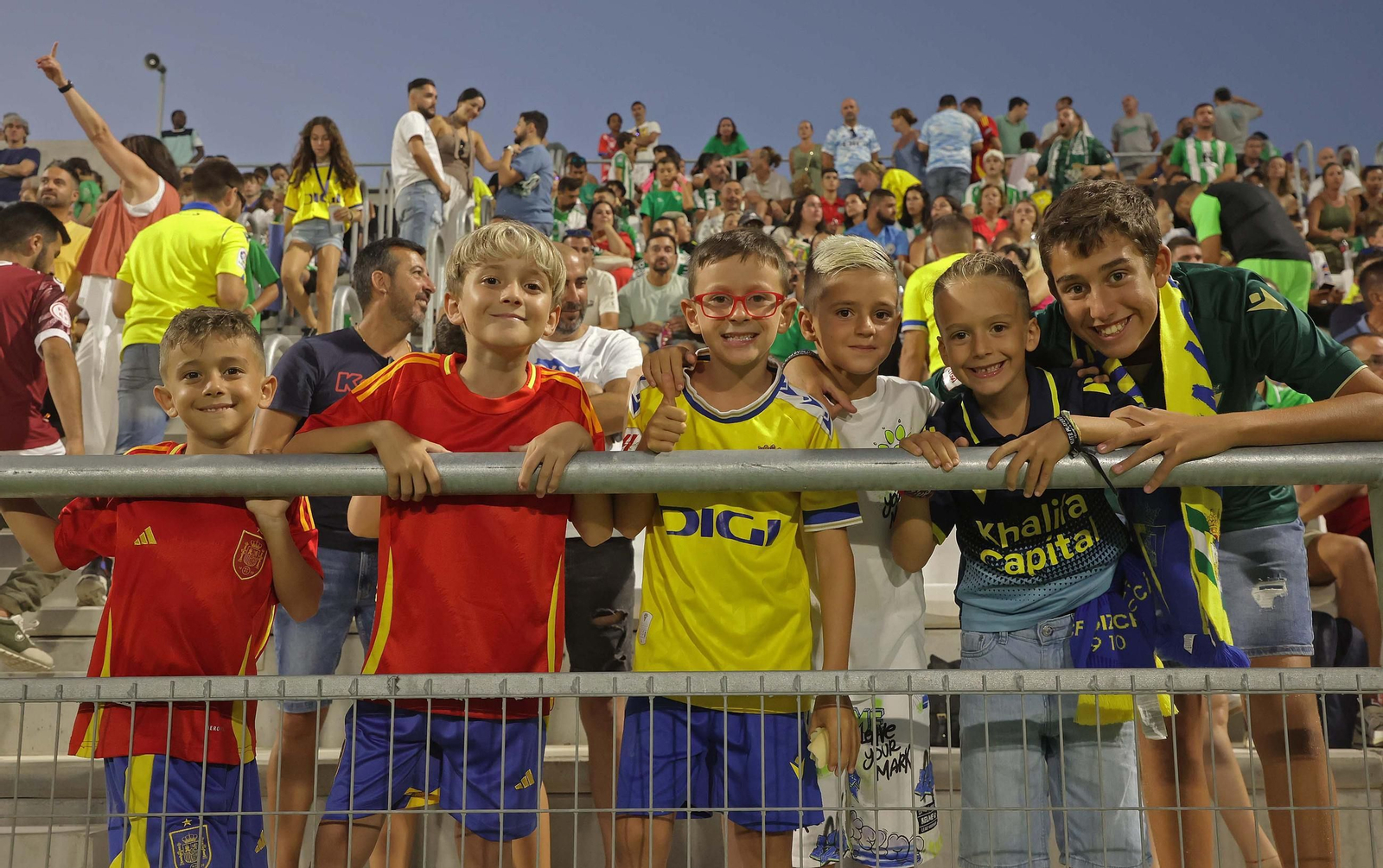 Búscate durante el Betis - Cádiz