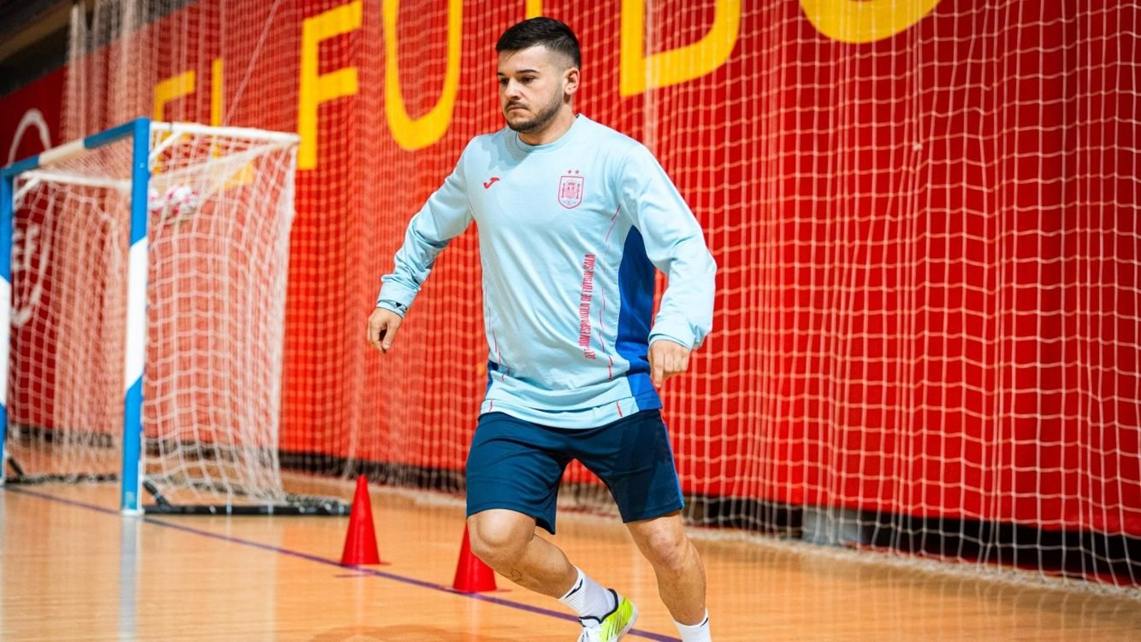 Pani entrena con el equipo nacional en Las Rozas.