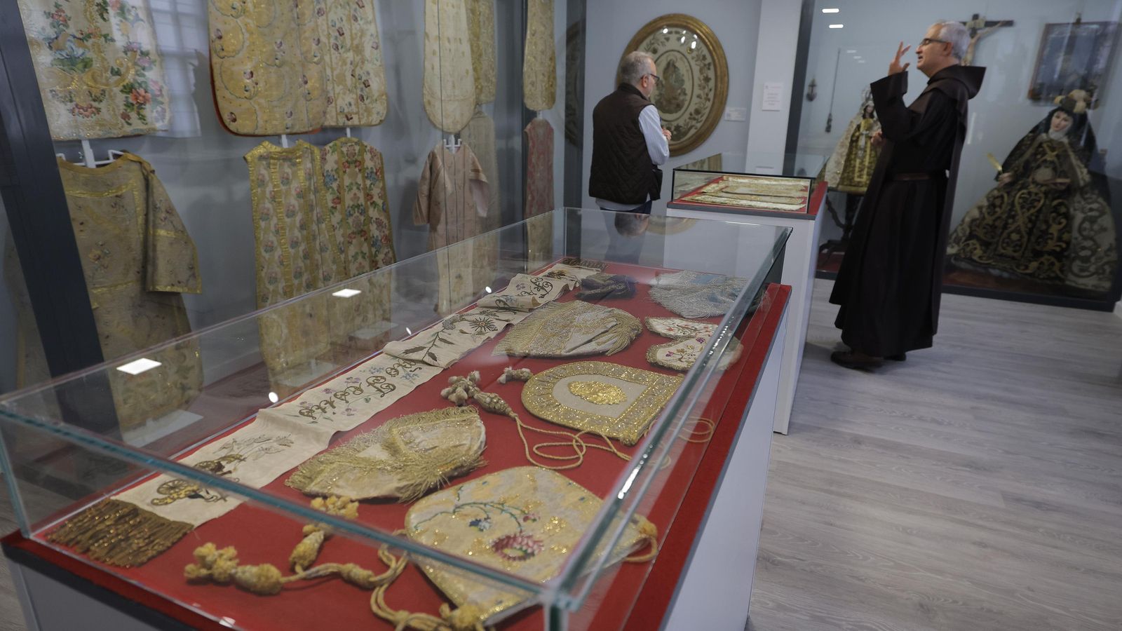 La sala del museo dedicada a los bordados.