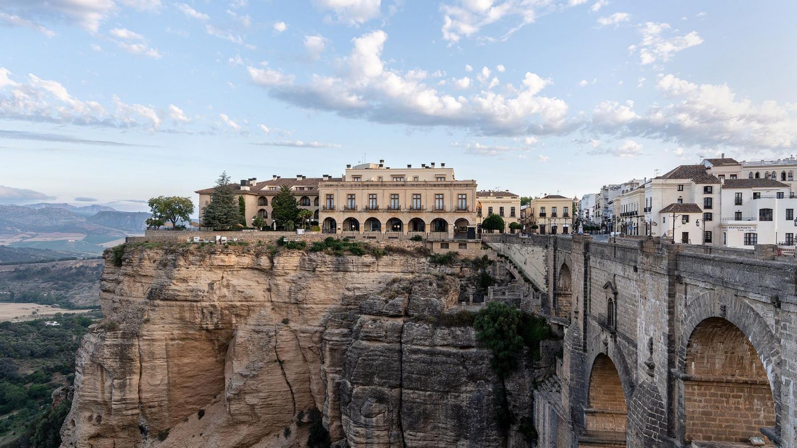 El entorno del Parador de Ronda.