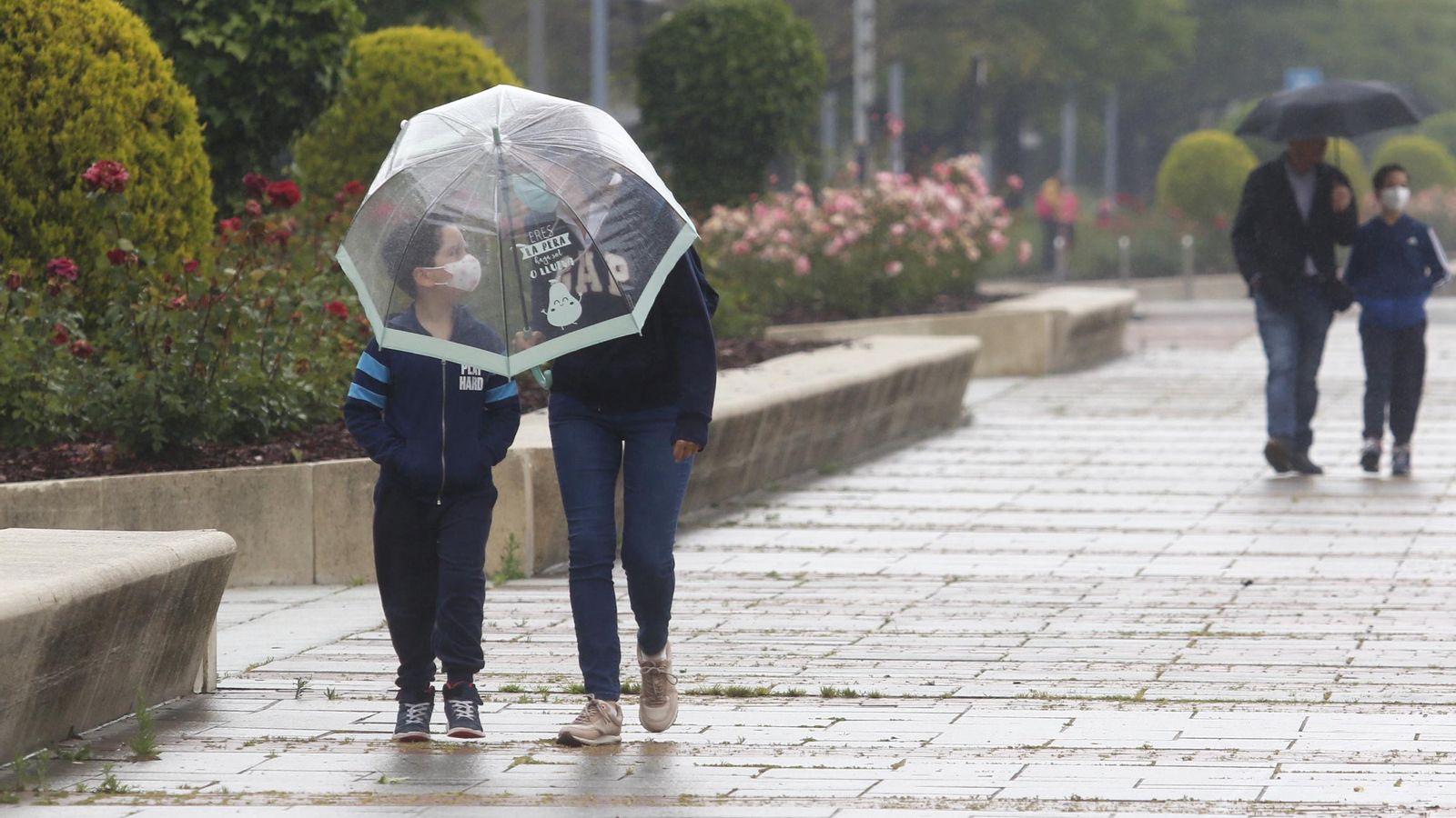Rebeca Pantoja y su hijo Alberto.