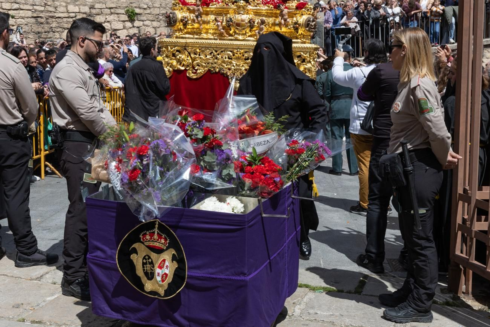 Los jiennenses acuden un año más al encuentro de Nuestro Padre Jesús