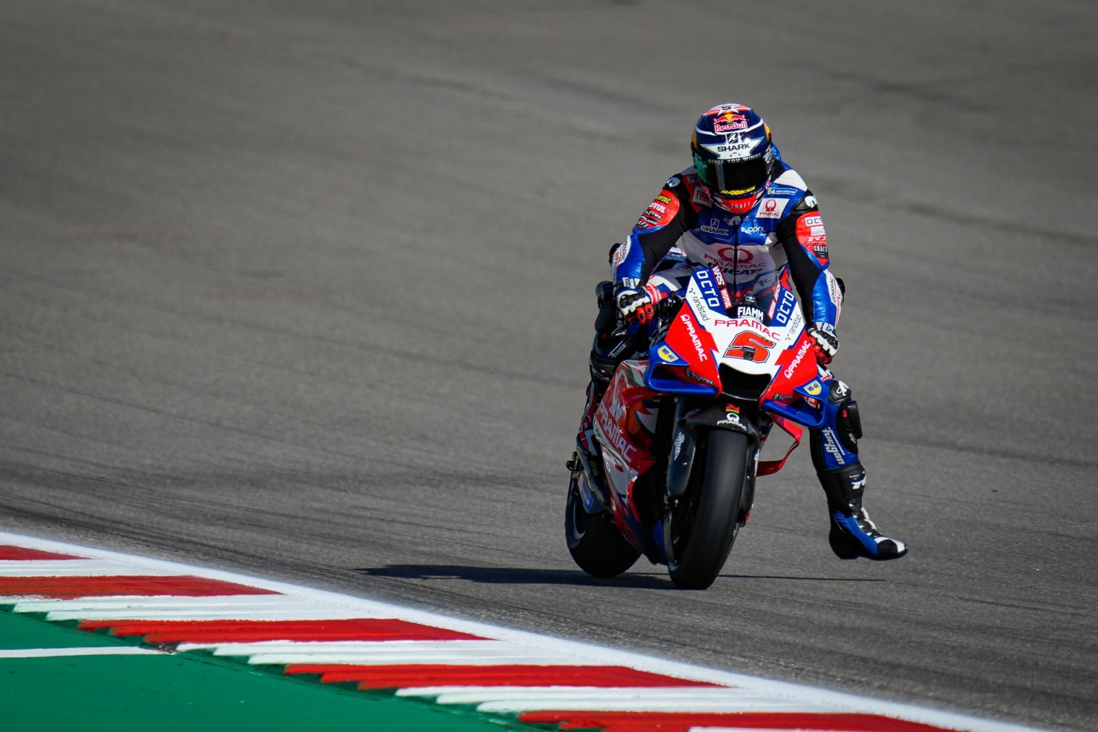 Johann Zarco ha sido el más rápido en la primera jornada de entrenos en Las Americas.