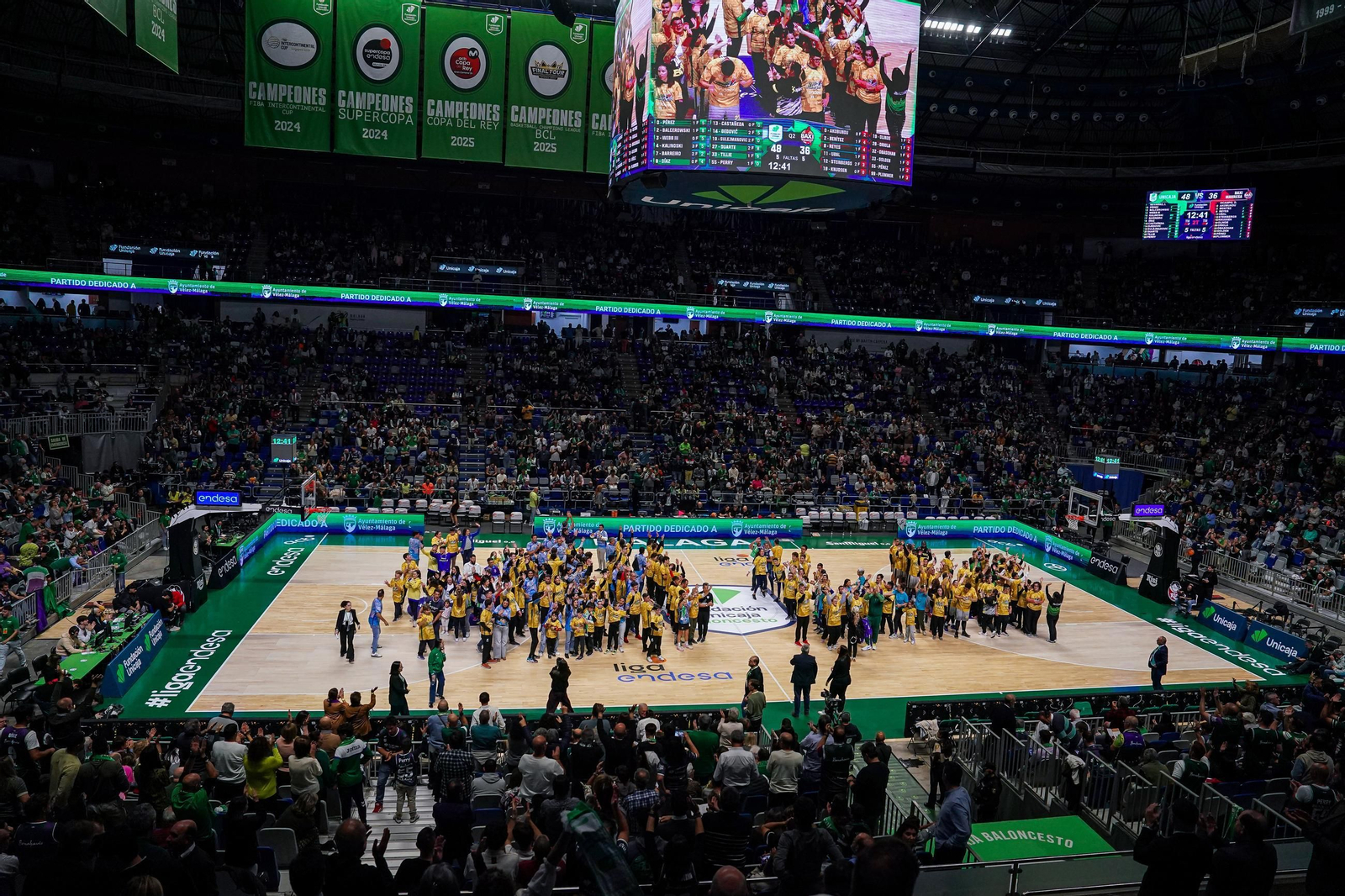 El Unicaja-Baxi Manresa, en fotos