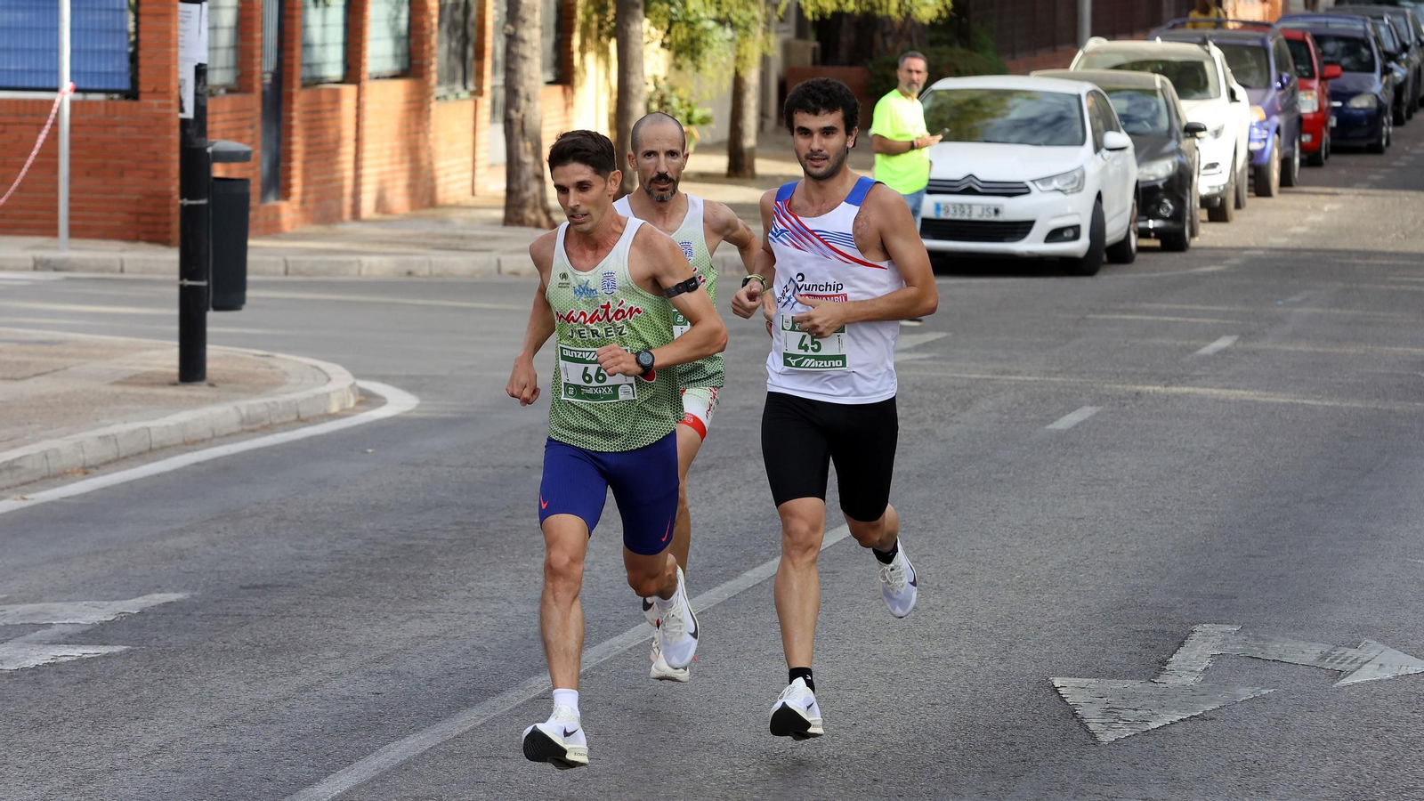 Búscate en la Media Maratón de Jerez 2025 (2)