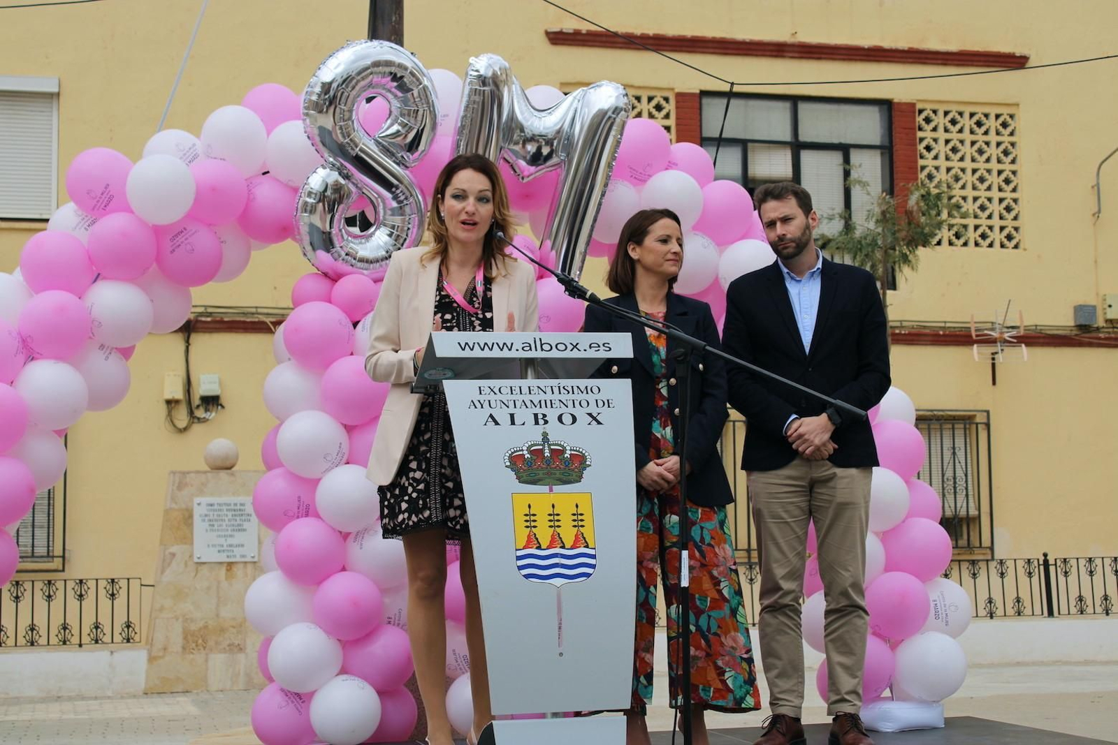 Los actos han contado con la asistencia del Delegado de Inclusión Social y la coordinadora del IAM.