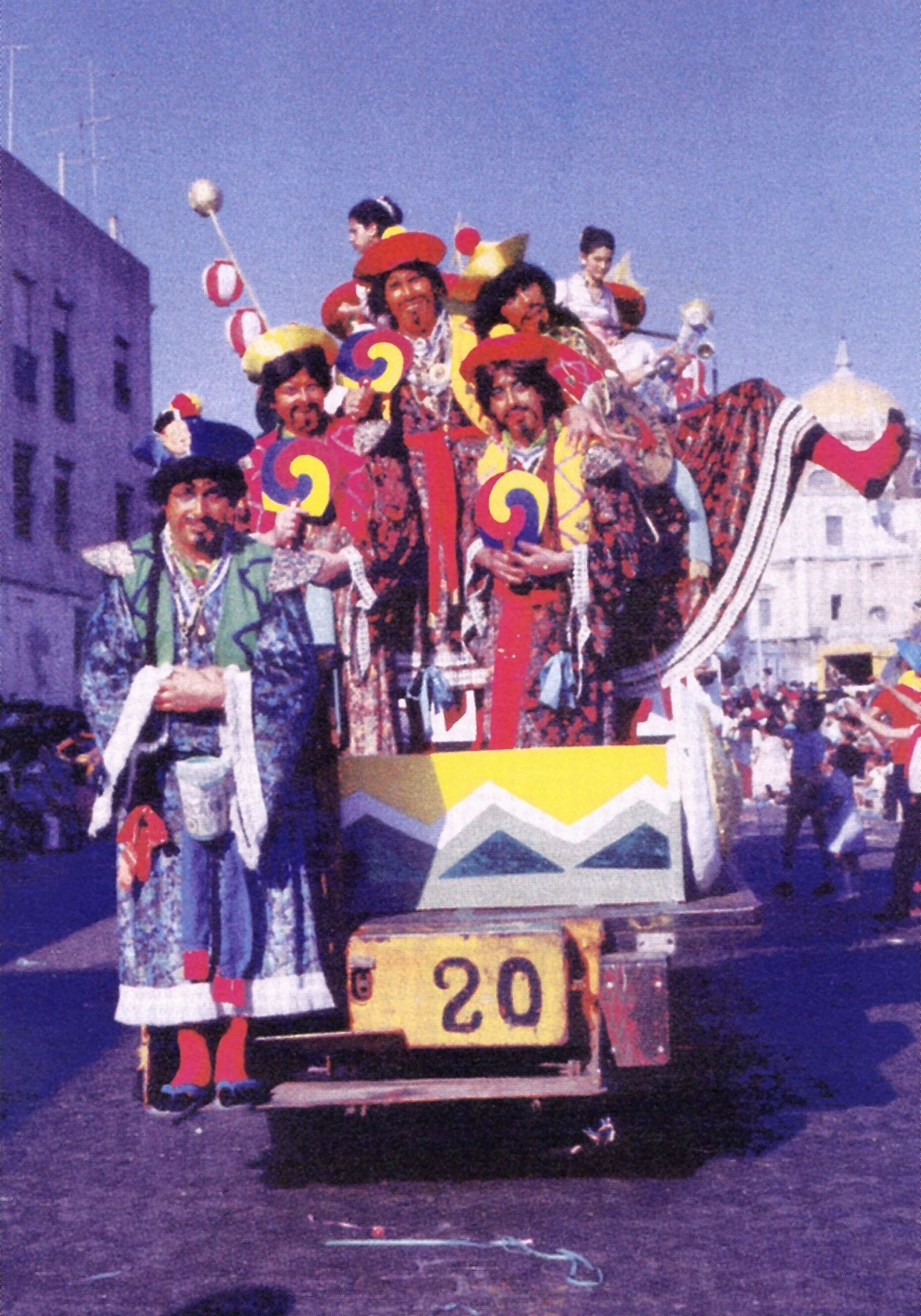 El cuarteto 'Los hijos de la Glan China' en la cabalgata de 1976.