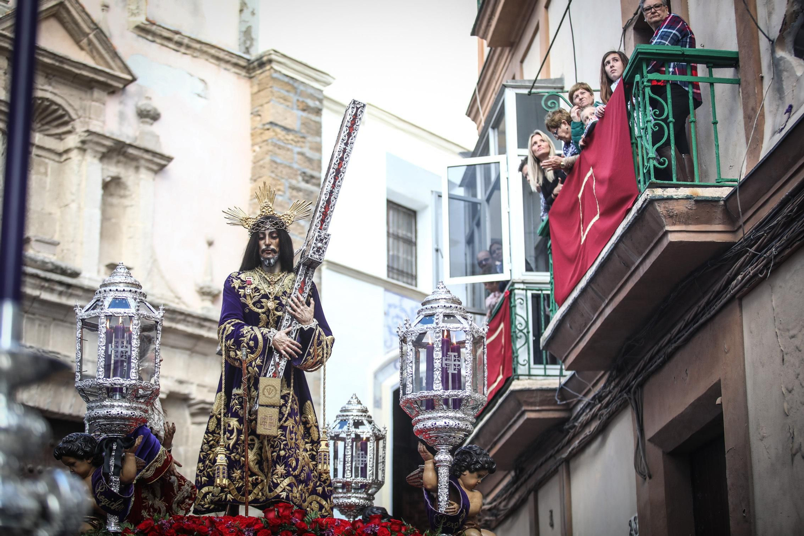 Salida procesional de la hermandad del Nazareno