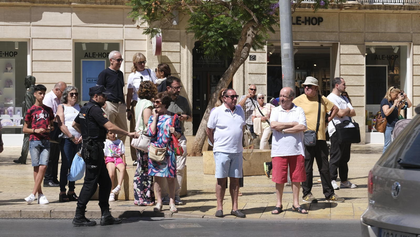 La Reina Sofía inaugura el I Congreso Internacional sobre ELA, en imágenes