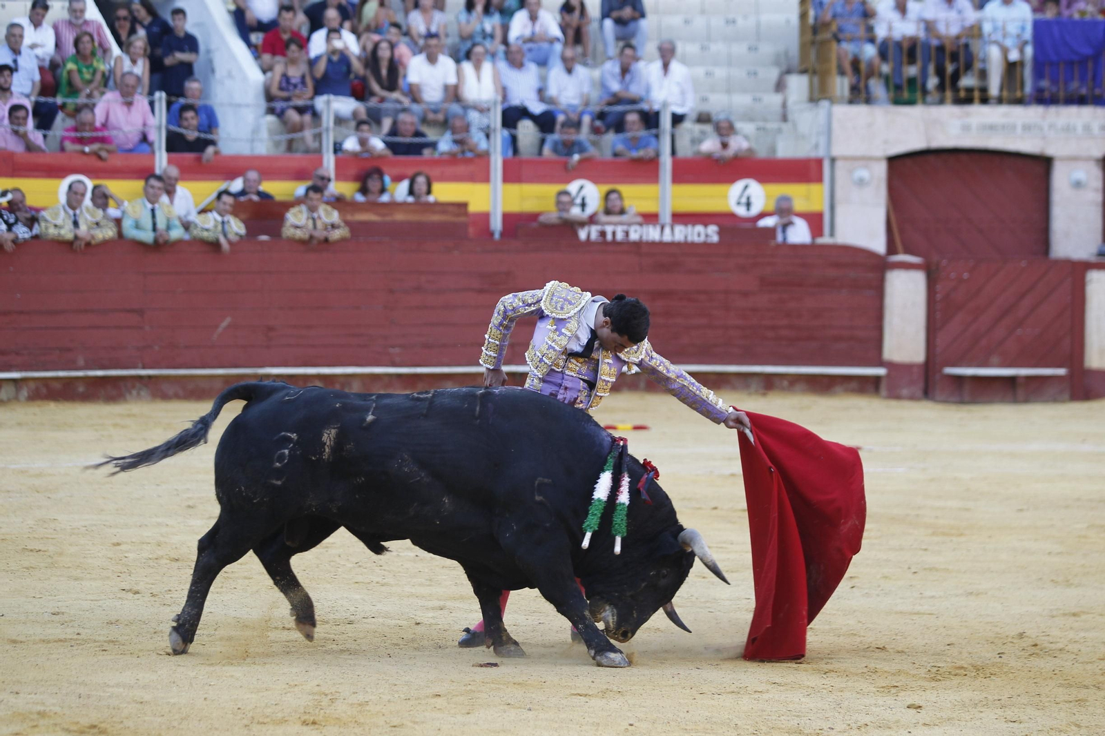 Fotogalería segunda corrida de toros. Feria de Almeria 2019