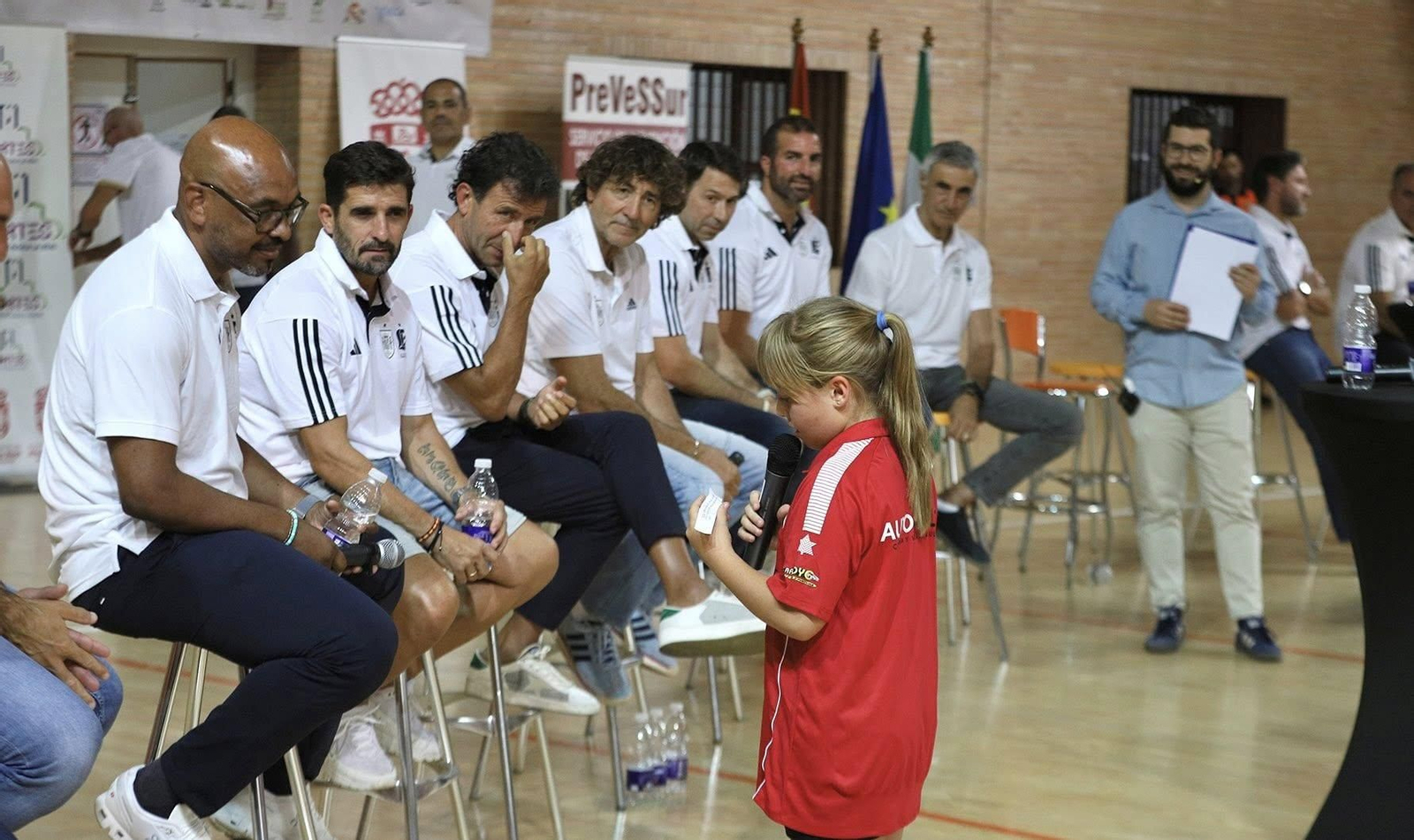 Alcalá la Real rinde homenaje a la memoria de Manolín, en imágenes