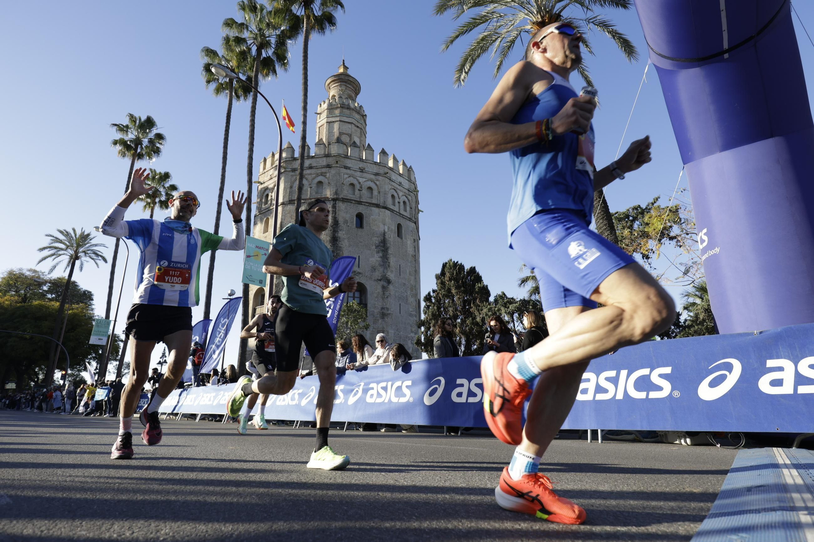 Búscate en el Zurich Maratón de Sevilla 2025