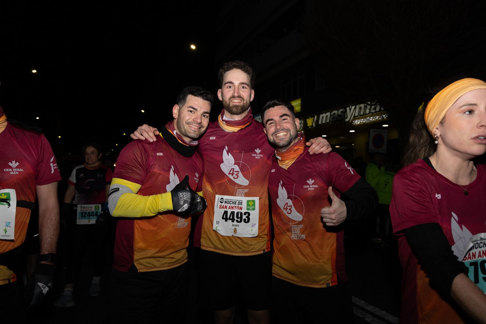 En imágenes: búscate en tu llegada a meta de la Carrera de San Antón 2026 (III)