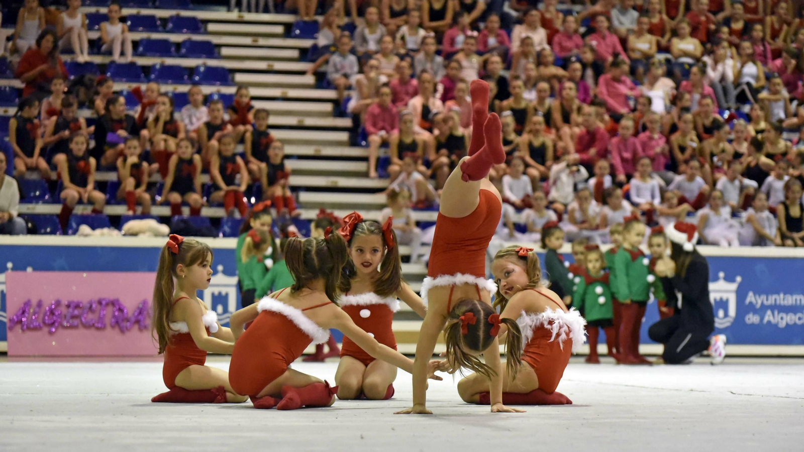 Las fotos de la Gala de Navidad de la gimnasia rítmica en Algeciras