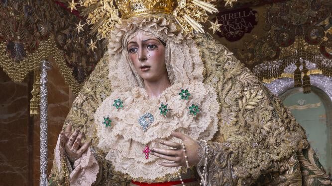 Seis curiosidades de la Basílica de la Macarena y de su virgen que quizás no conocías