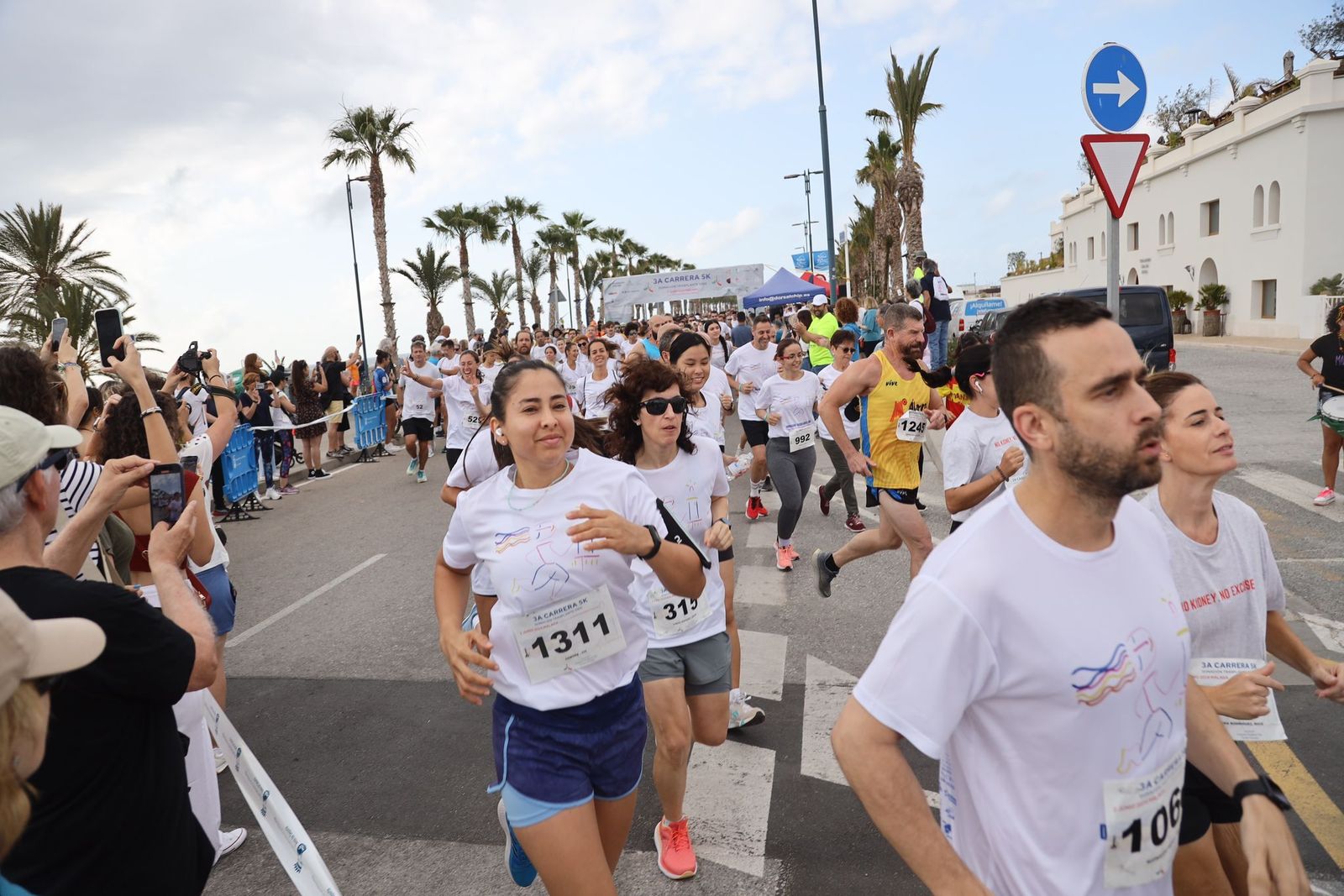 Las fotos de la 3ª carrera solidaria Memorial Vicente Granados en Málaga