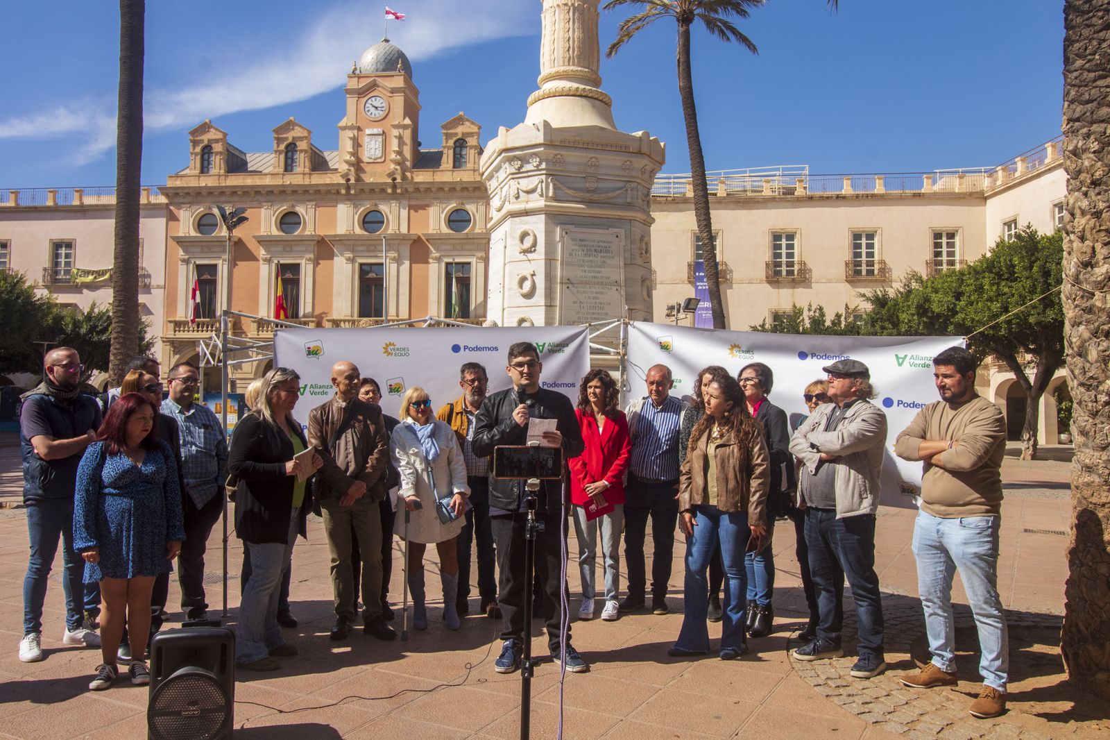 Acto de presentación de la coalición.