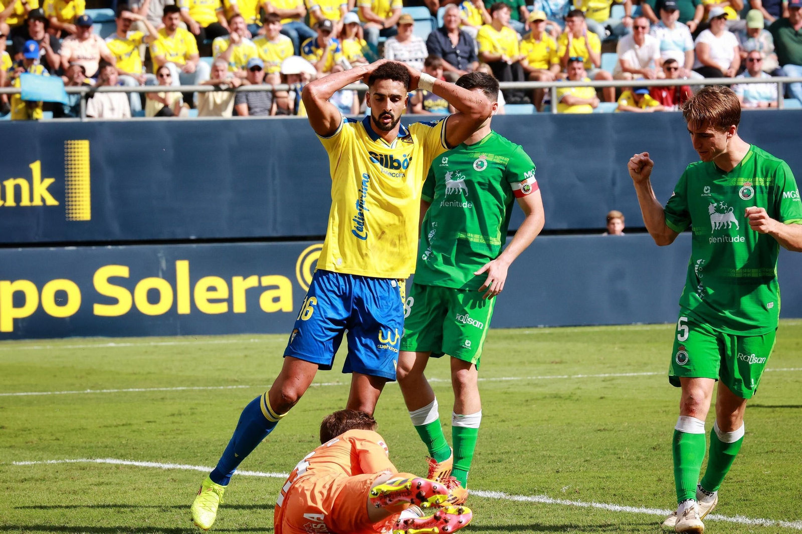 Búscate en las imágenes del Cádiz CF - Racing de Santander