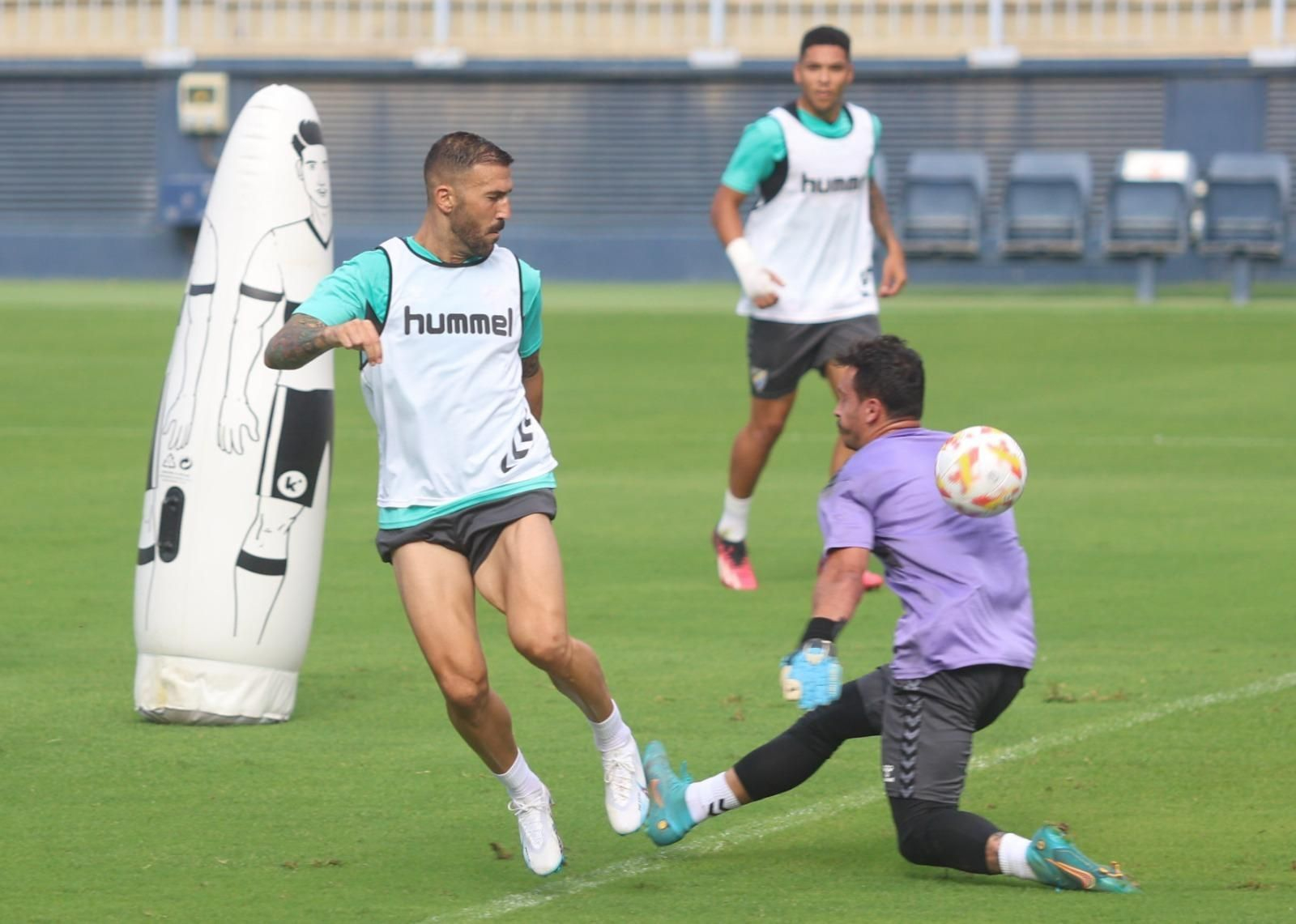 El Málaga CF vuelve a casa