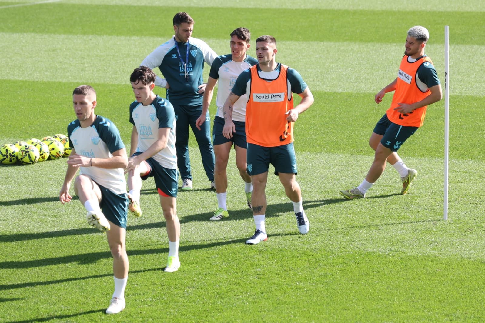 Funes, con fiebre y mascarilla pero al pie del cañón