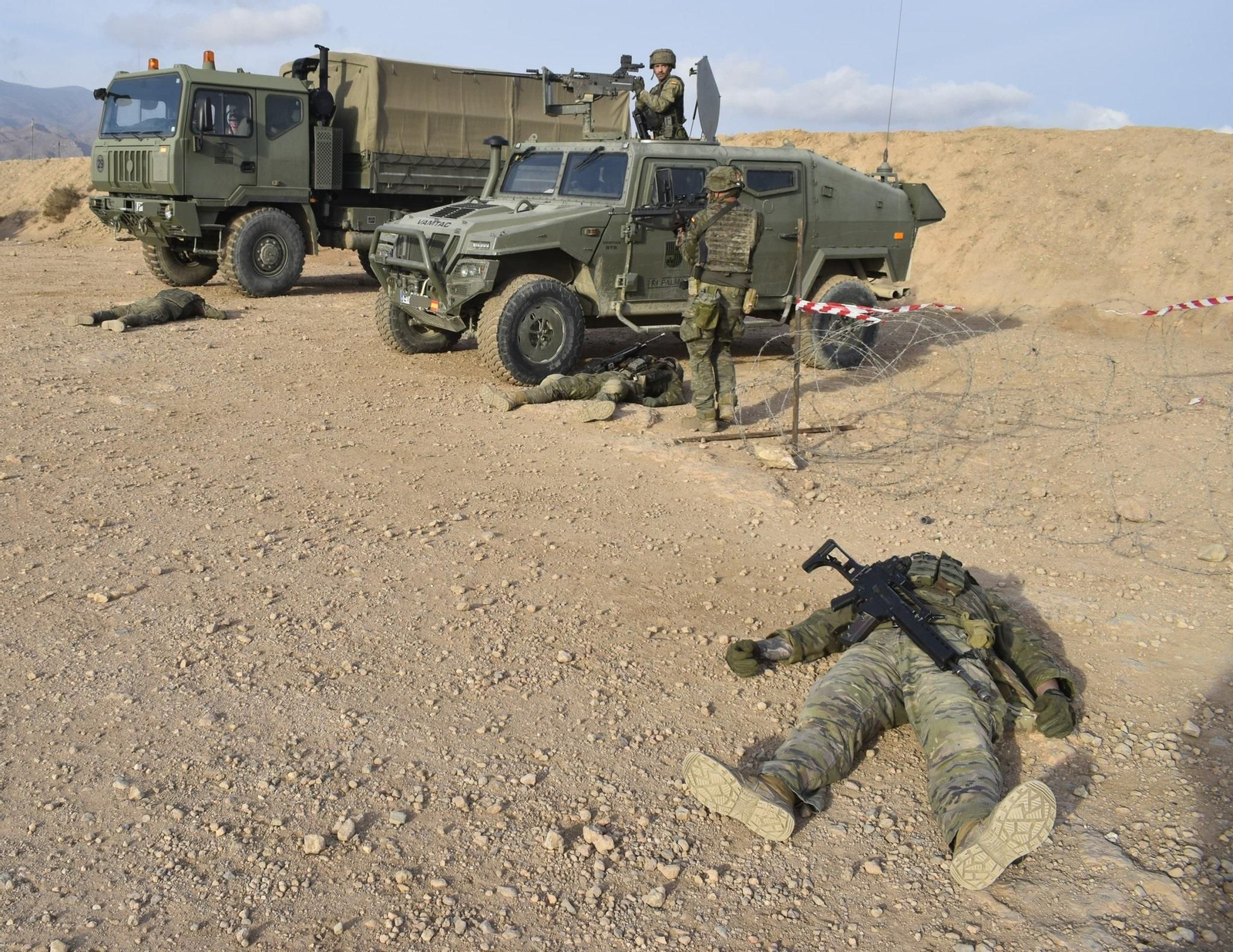 Los Regulares de Melilla se prueban en Viator: guerra total en el ejercicio Alhucemas 25