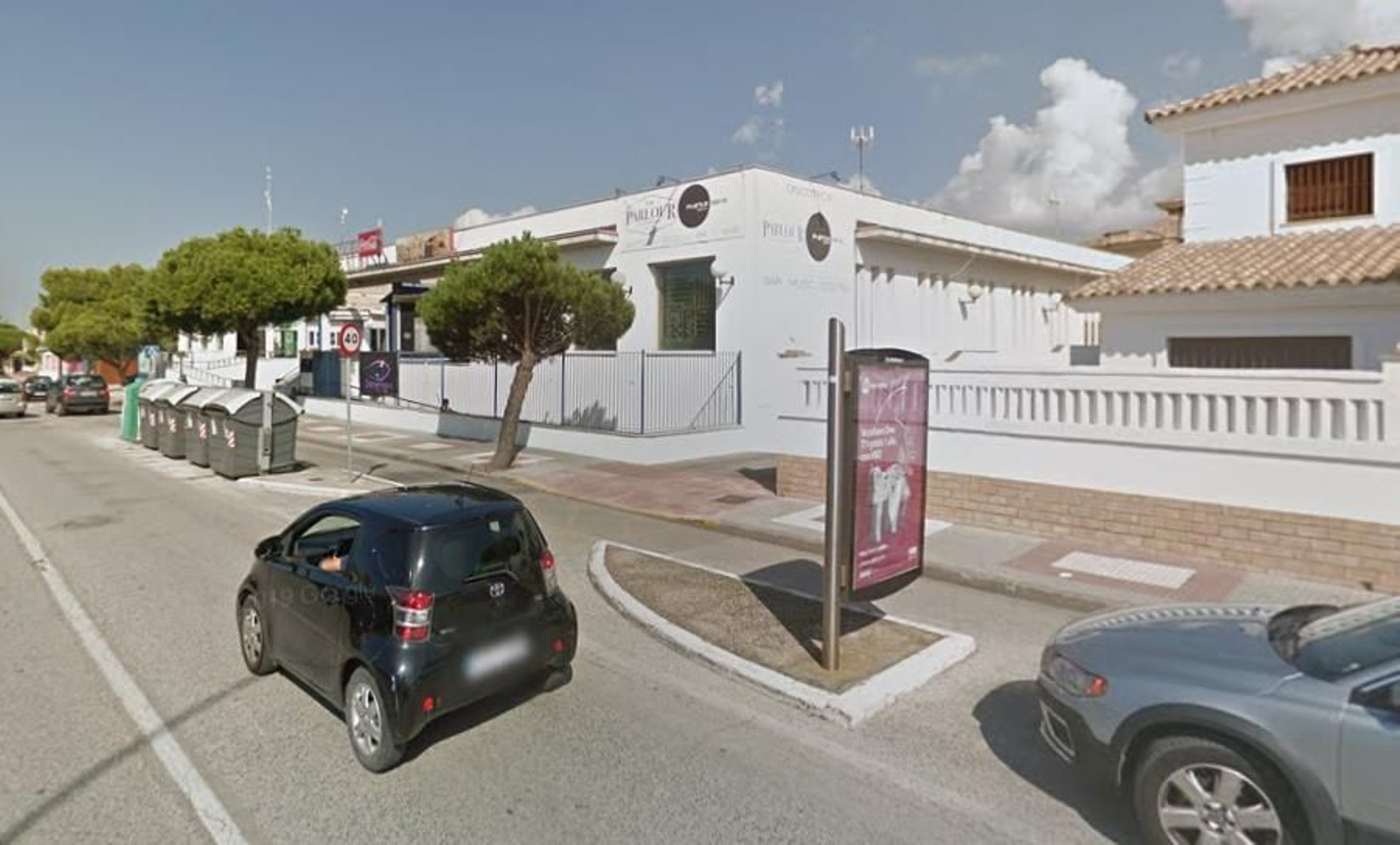 Centro de ocio, en la Segunda Pista de La Barrosa, en el que tuvo lugar la reyerta.