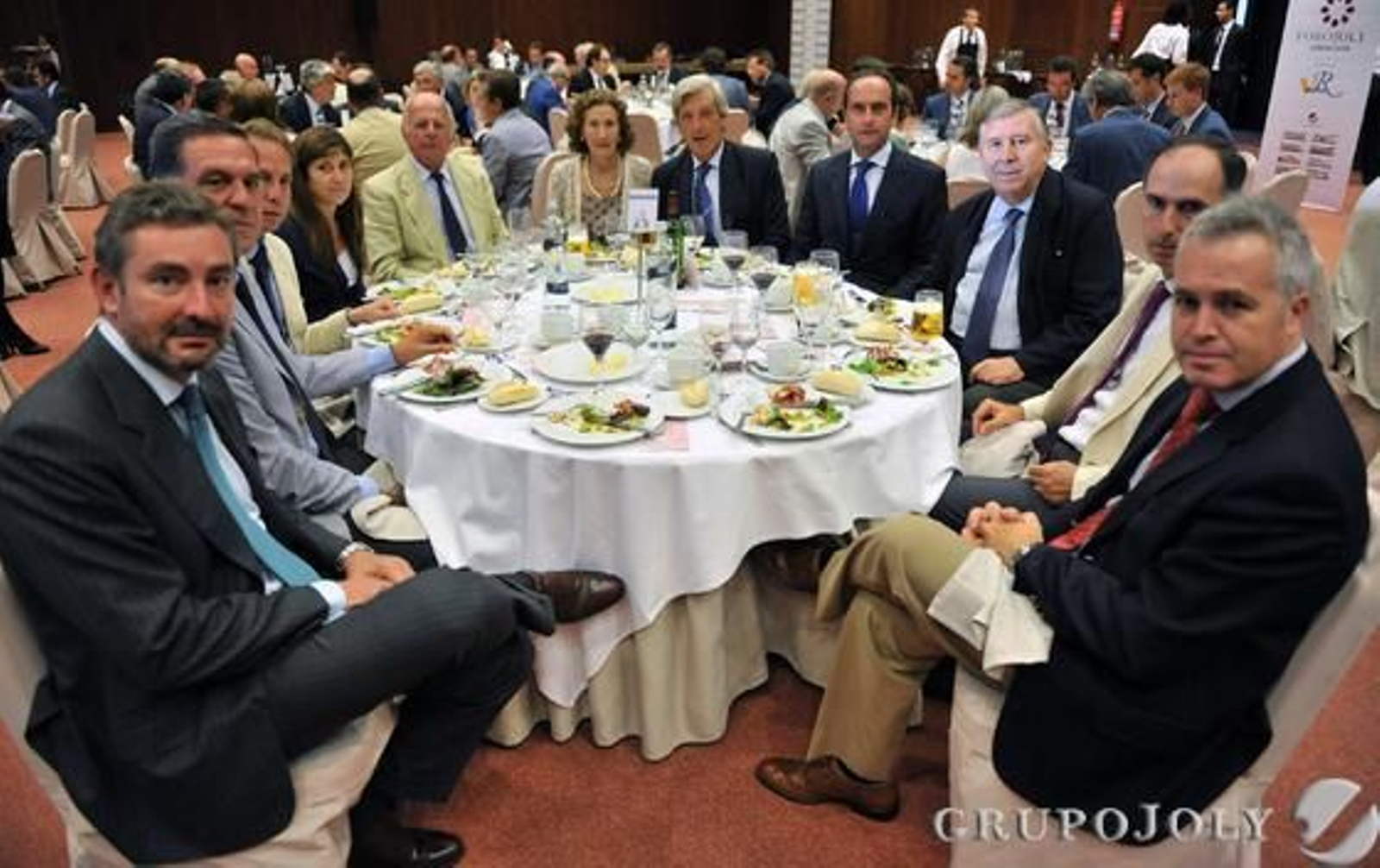 Gaspar Sáez, Jaime Benjumea, José Luis Ballester, Blanca Rodríguez-Piñero, Luis Manuel Halcón, María Luisa Guardiola, Javier Maza, Alberto Delgado, Alfonso Pérez, Alfredo Chávarri y Jacinto Cañete.

Foto: Victoria Hidalgo / Juan Carlos Vazquez
