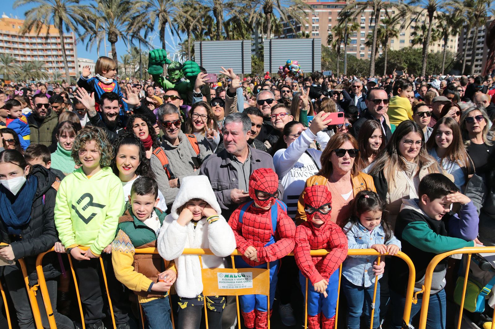 Las imágenes del Entierro de la Sardina de Almería