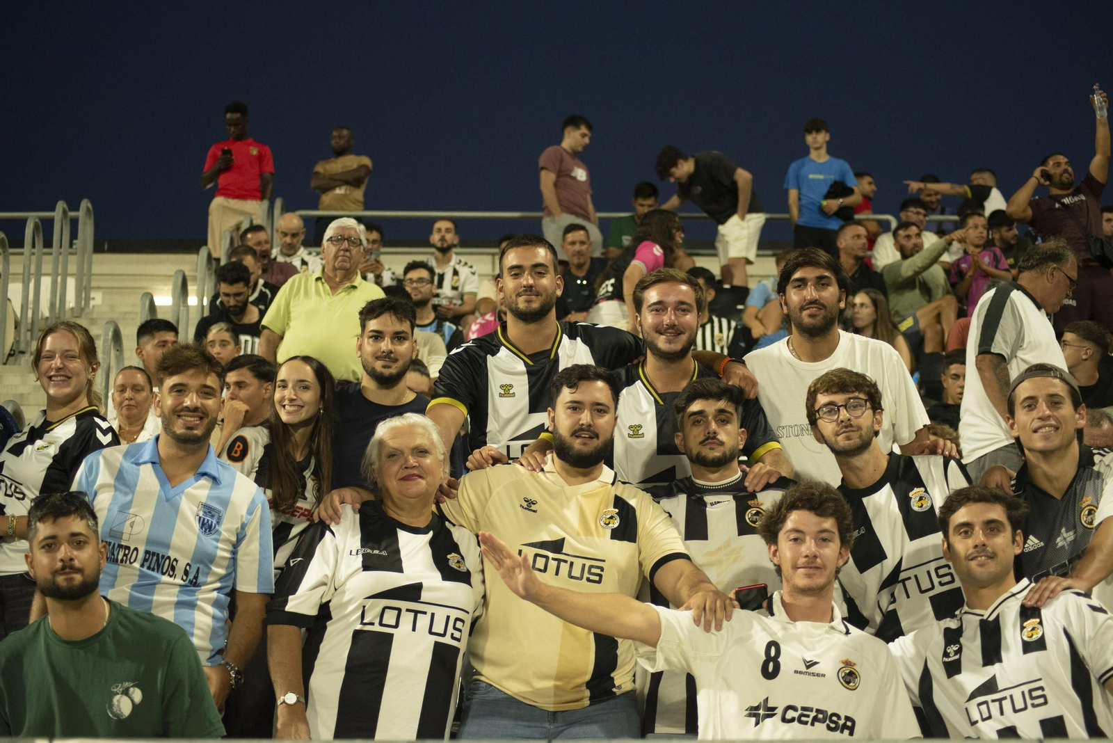 Búscate en las fotos del Balona - Chiclana CF en el Ciudad de La Línea