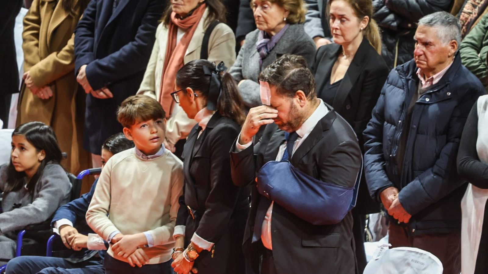 Lágrimas entre algunos de los familiares de las víctimas.