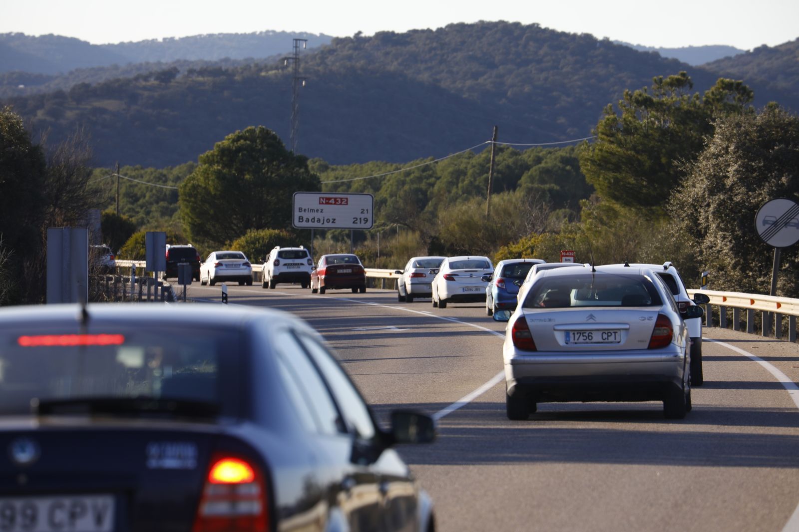 Las fotografías de la marcha lenta entre Córdoba y Badajoz para exigir la autovía A-81