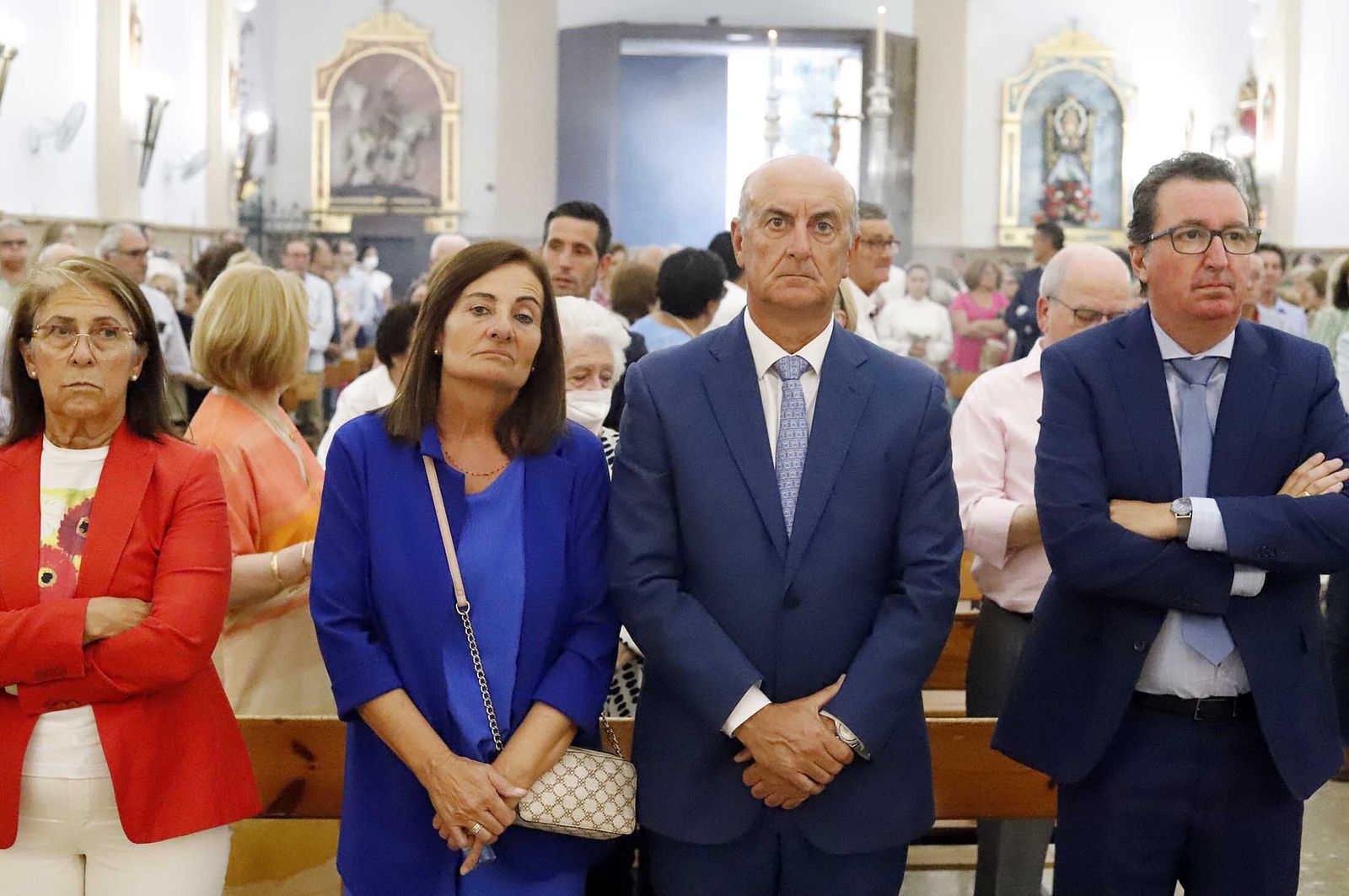 Misa de despedida por jubilación a don Feliciano Fernández Sousa, párroco del Sagrado Corazón de Jesús, en imágenes