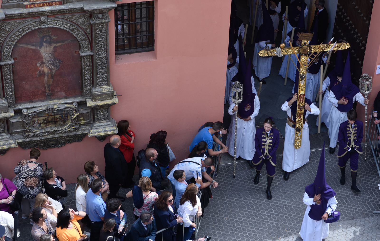 La Hermandad de La Exaltación, en imágenes