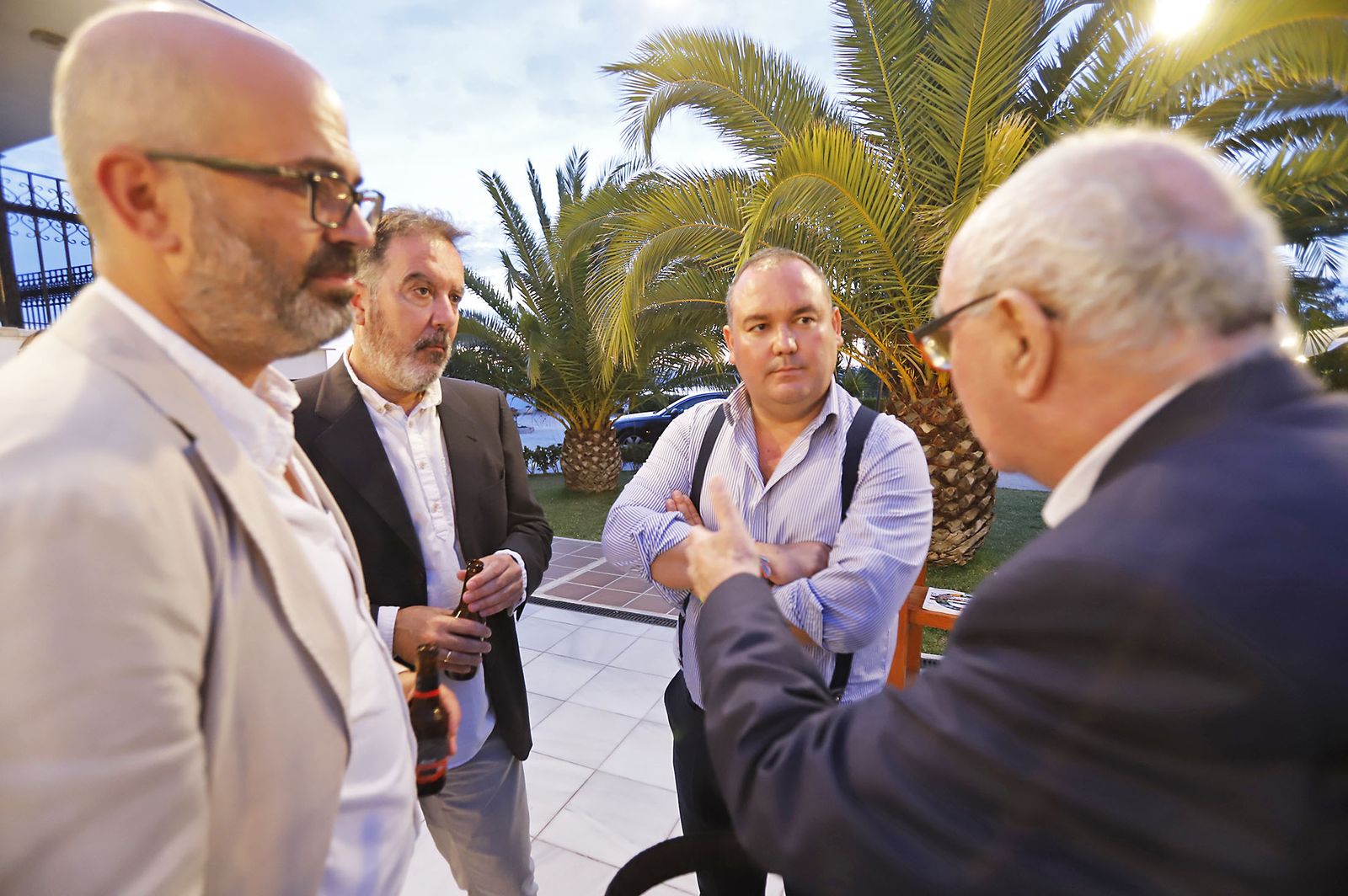 Imágenes de la recepción en la "Noche de los Frutos Rojos"